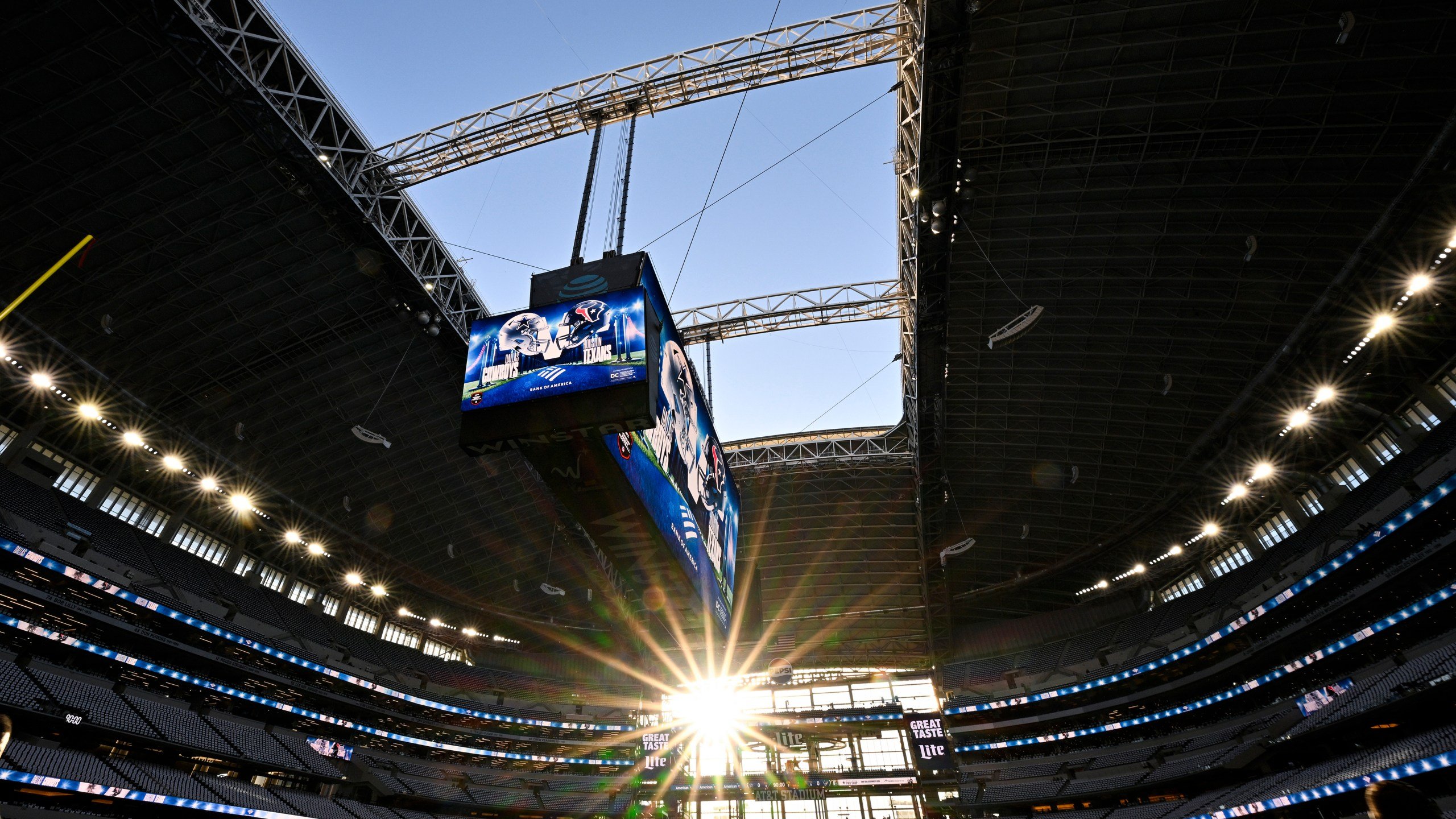 2560x1440 Debris falls from roof at home of Cowboys before game against Texans; no injuries reported. FOX 56 News