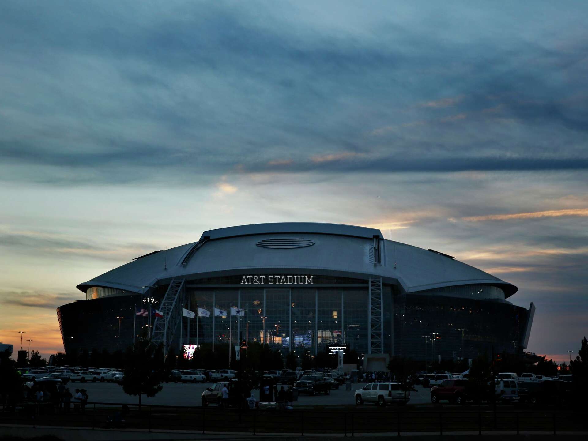 1920x1440 AT&T Stadium To Host Drive In Movies In July As Part Of New Series