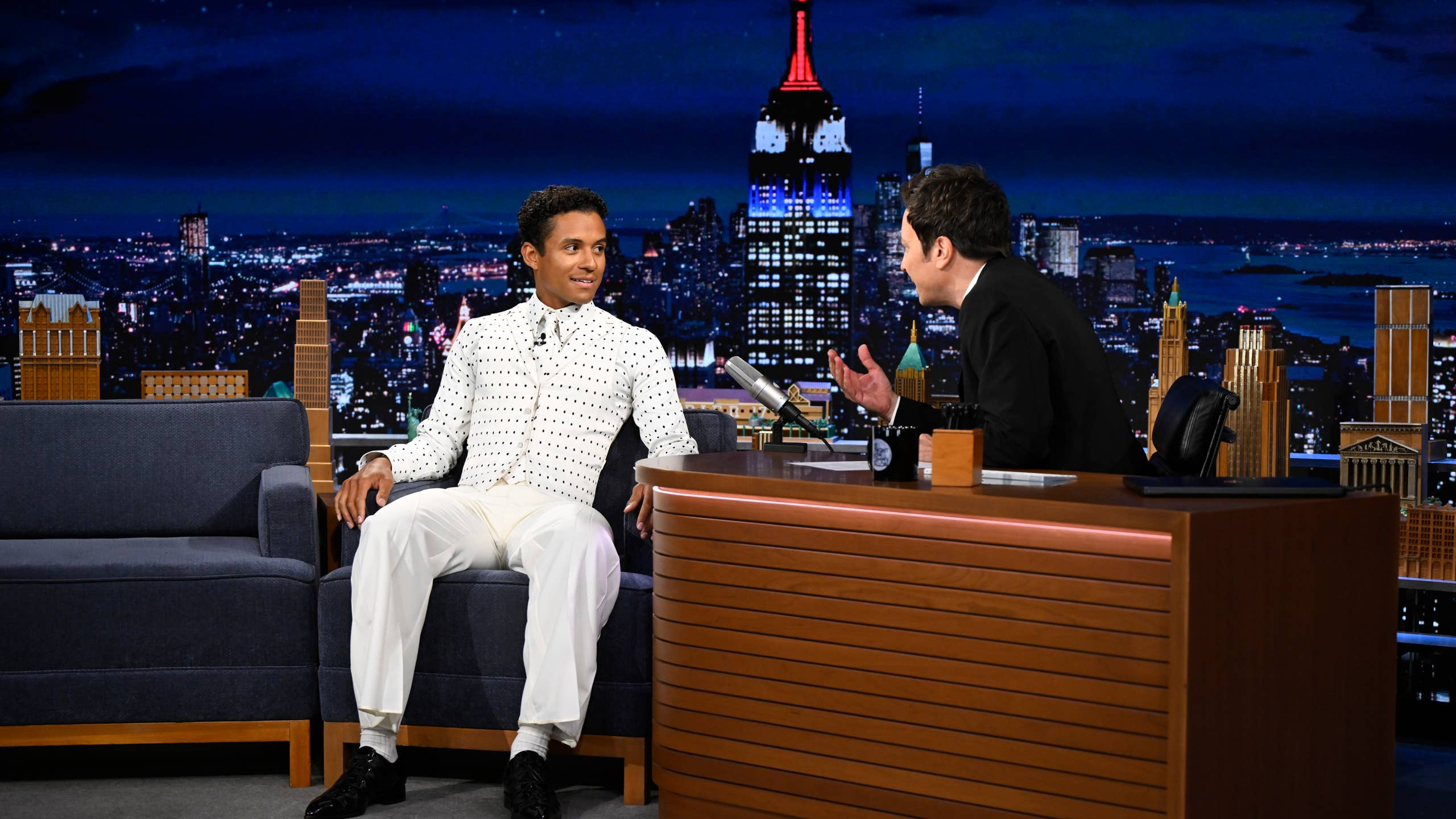 2560x1440 Jaafar Jackson Recounts One 'Crazy' Moment Recreating MJ's Iconic Dance Moments for 'Michael''s Journal