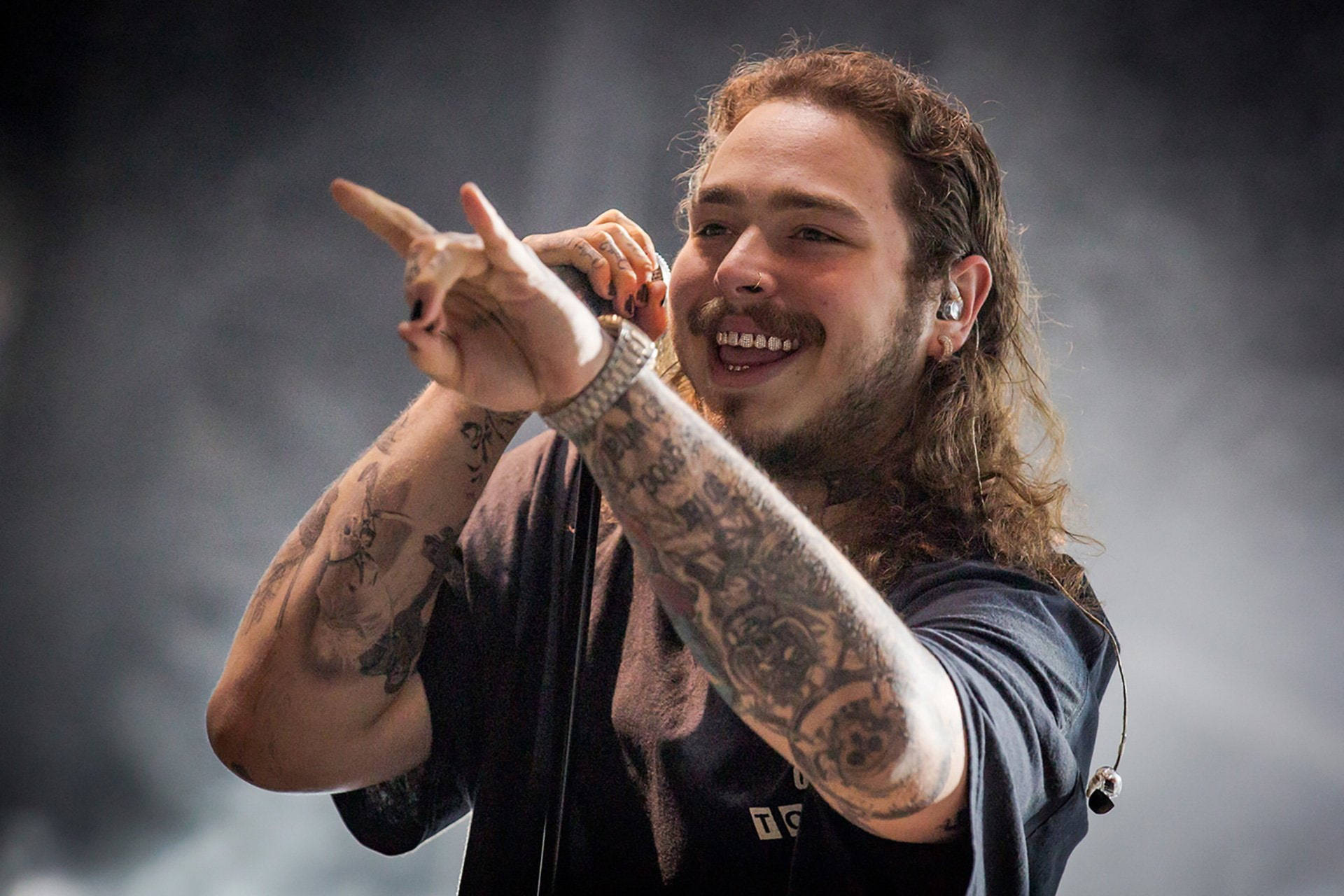1920x1280 Post Malone Background