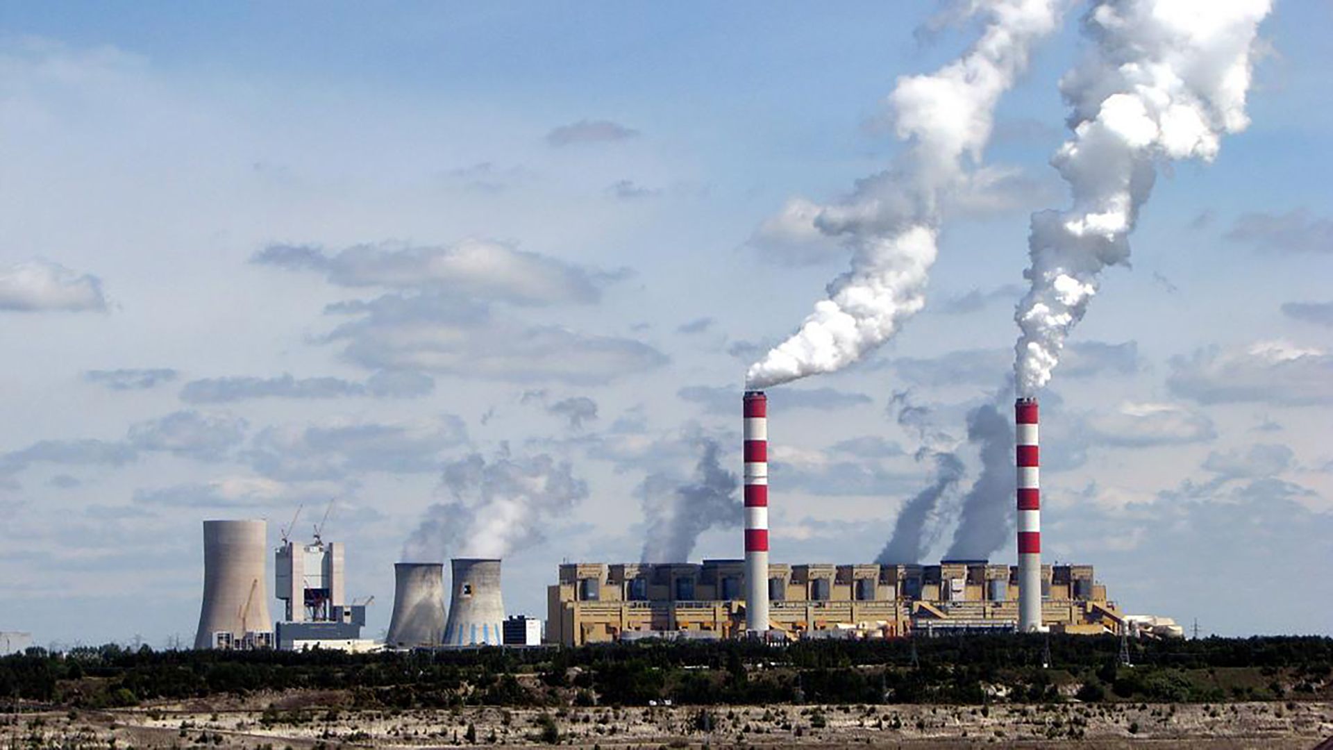 1920x1080 Bełchatów Power Station: the largest thermal power plant in Europe