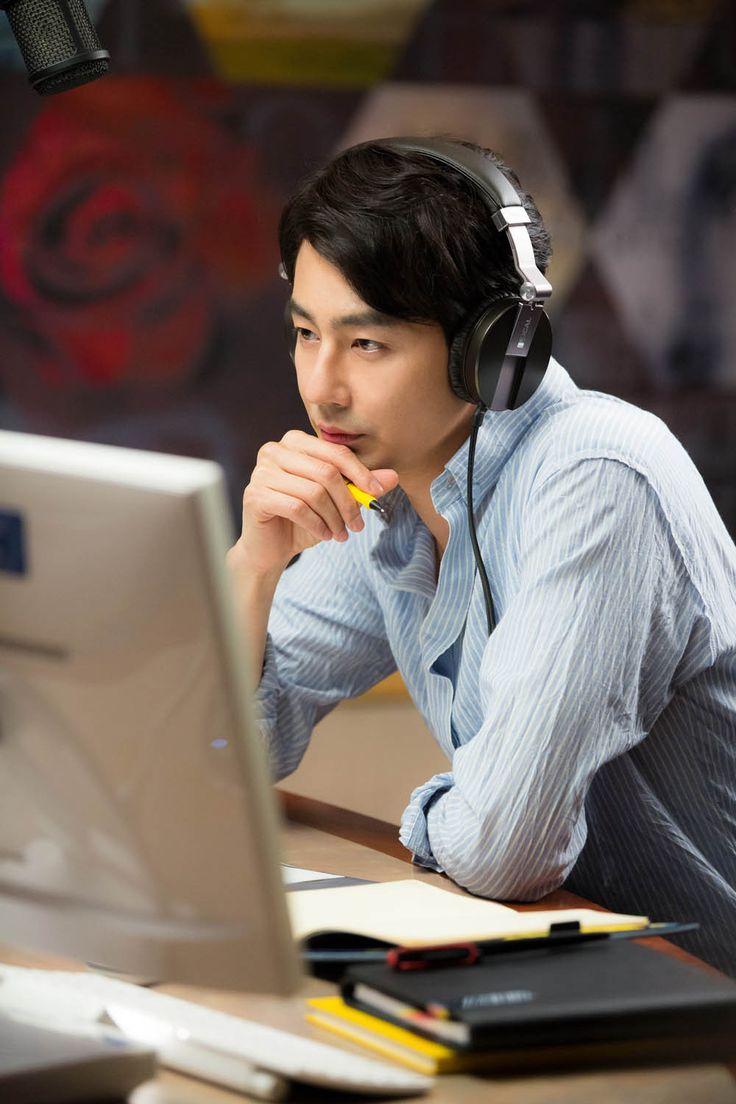 736x1104 Jo In Sung Wallpaper