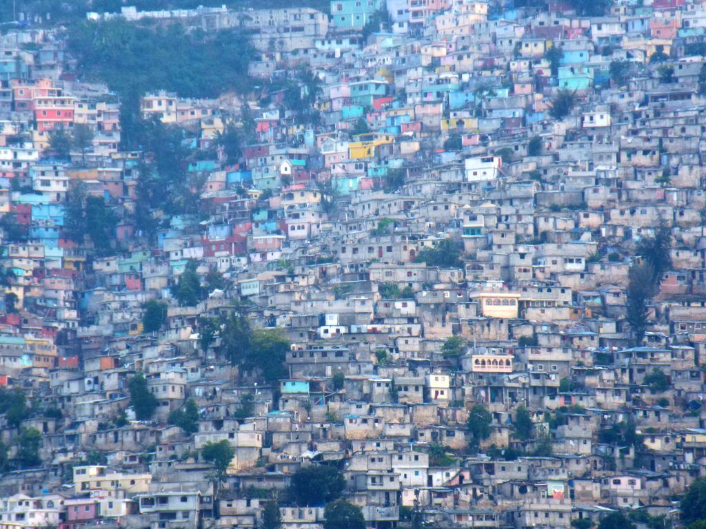 1024x768 Port Au Prince: Little Middle Ground