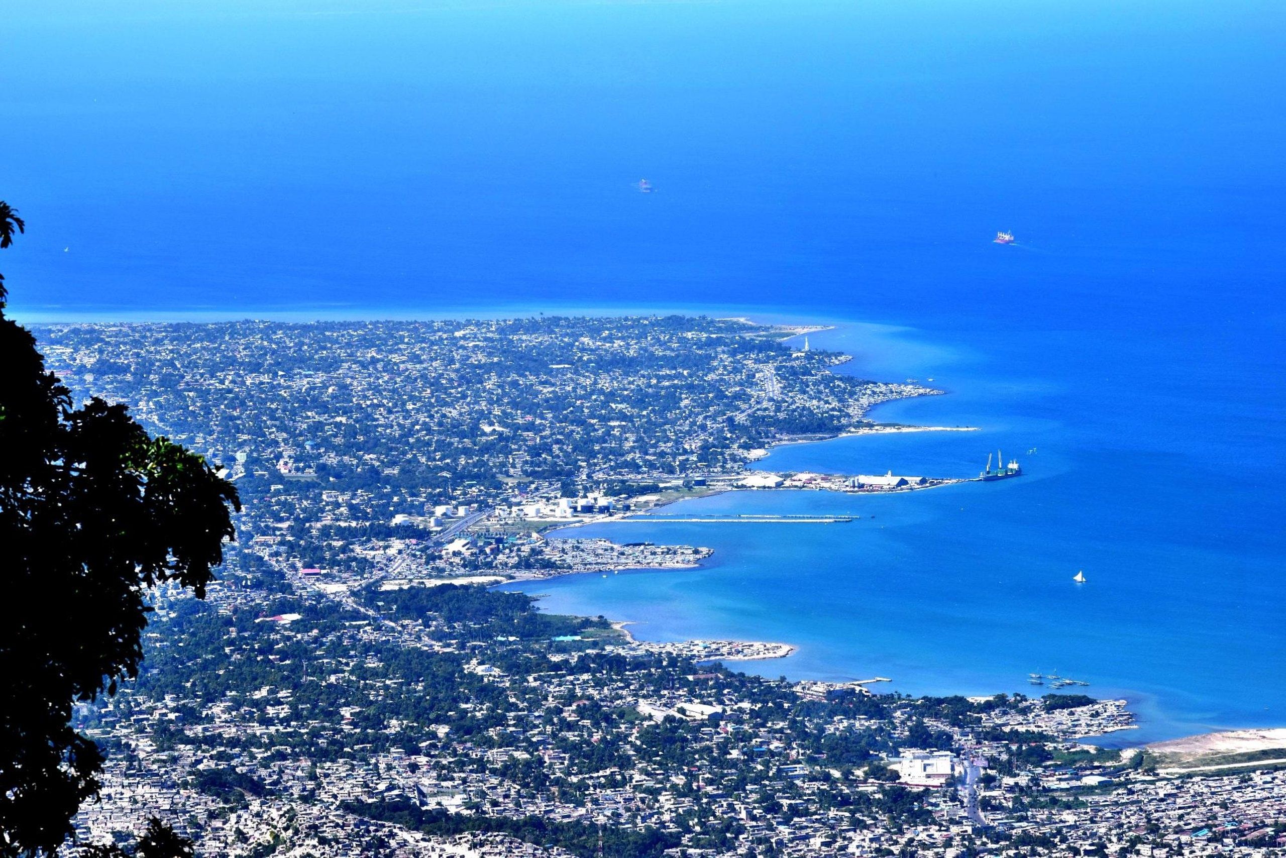2560x1708 Port Au Prince Wallpaper