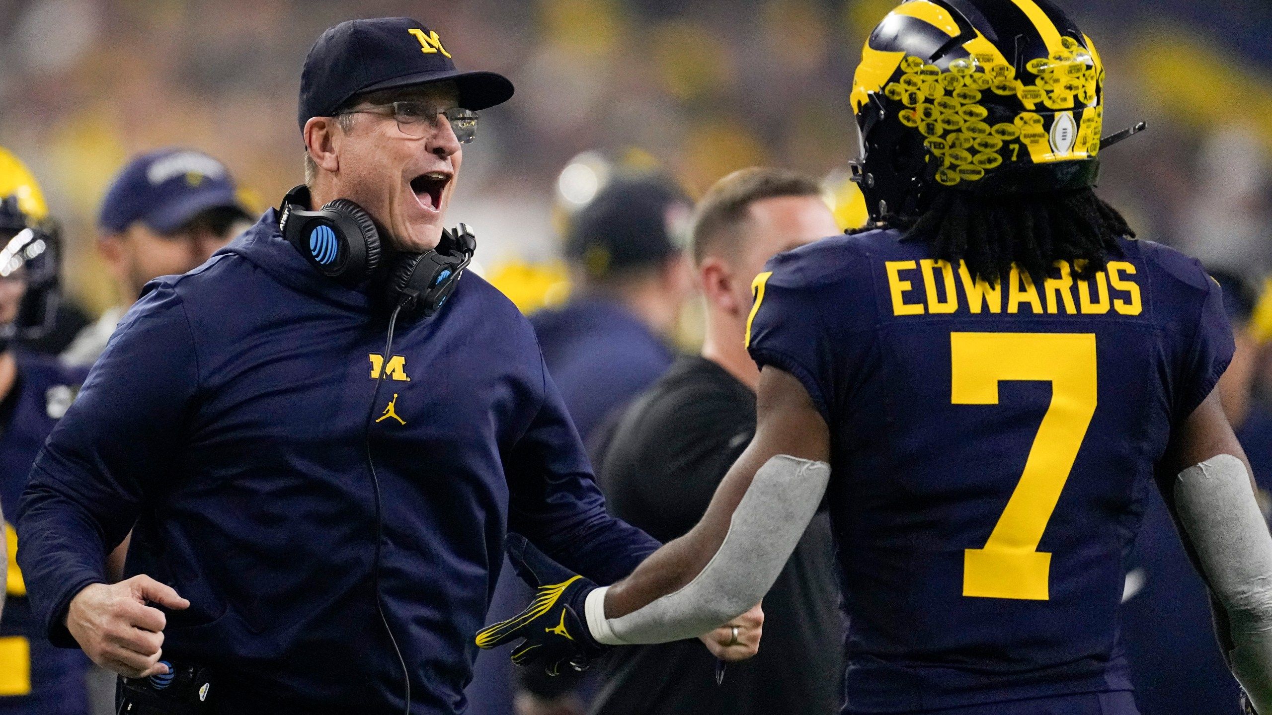 2560x1440 Michigan Overpowers Washington 34 13 As Jim Harbaugh Delivers A National Title