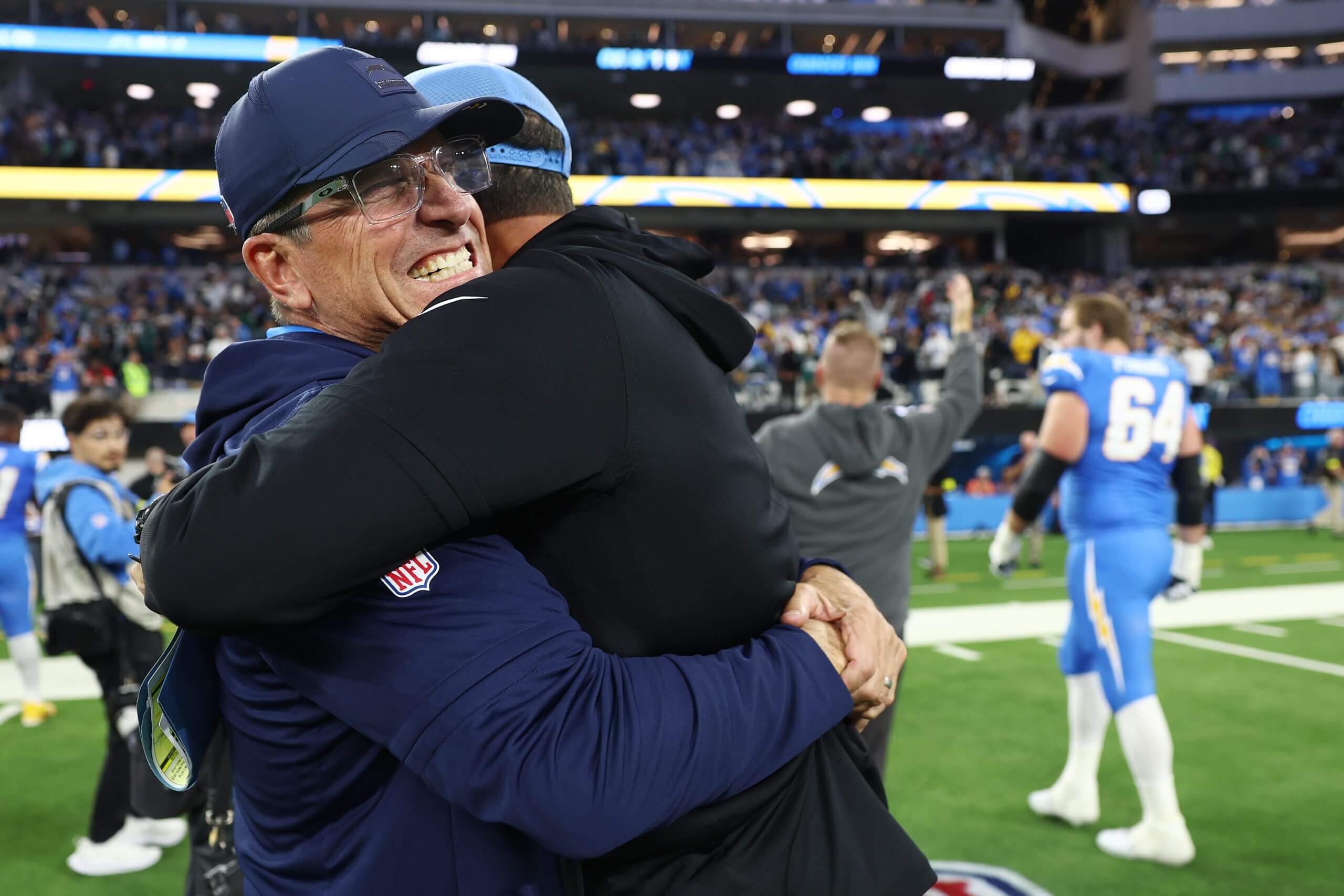 2560x1707 How Jim Harbaugh kept the Chargers afloat and led them back to the playoffs