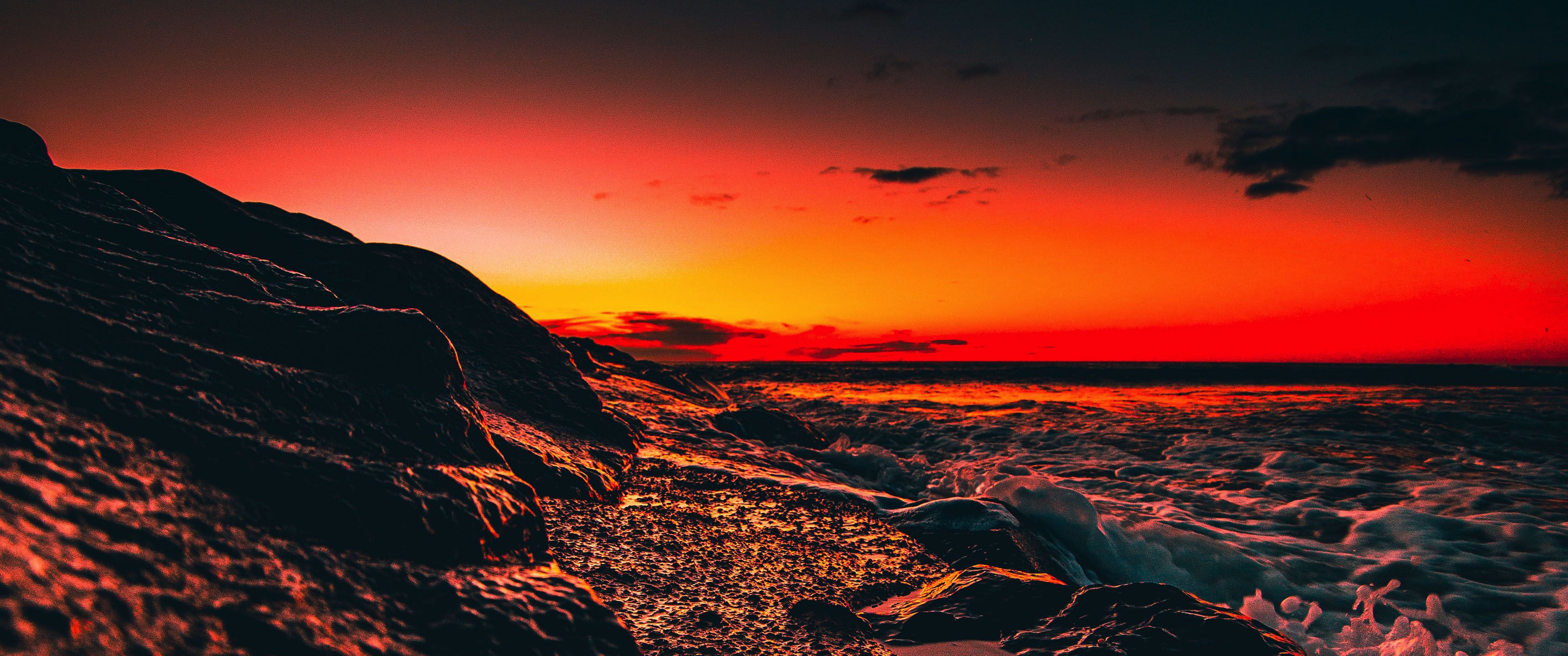 3440x1440 Sunset Waves 21:9 Wallpaper. Ultrawide Monitor 21:9 Wallpaper