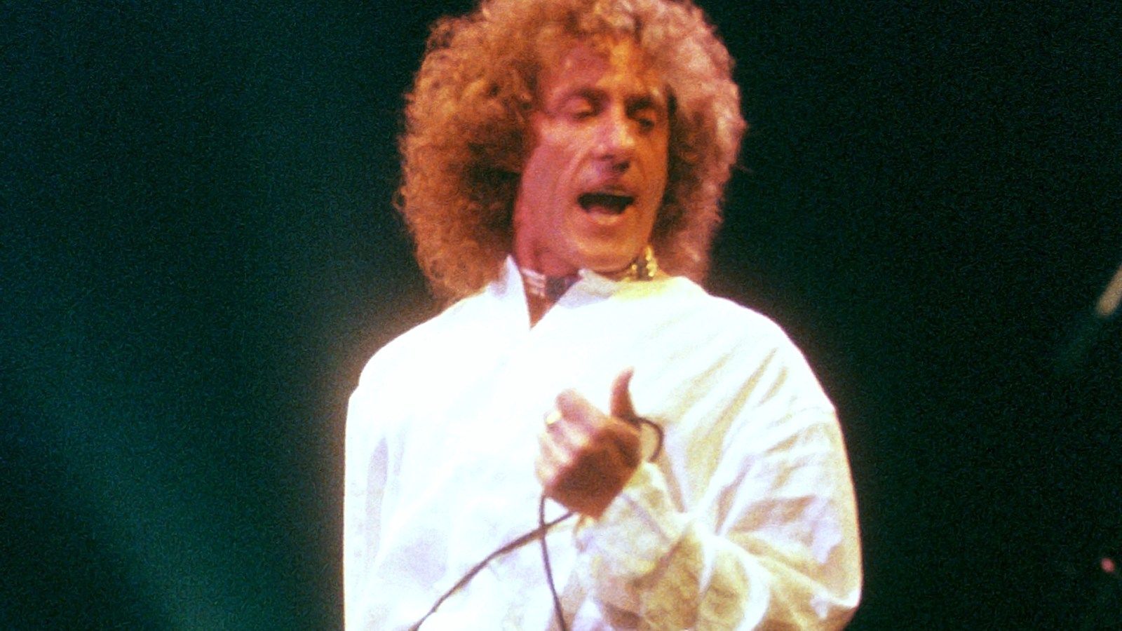 1600x900 Flashback: Roger Daltrey Sings 'Love Reign O'er Me' With an Orchestra