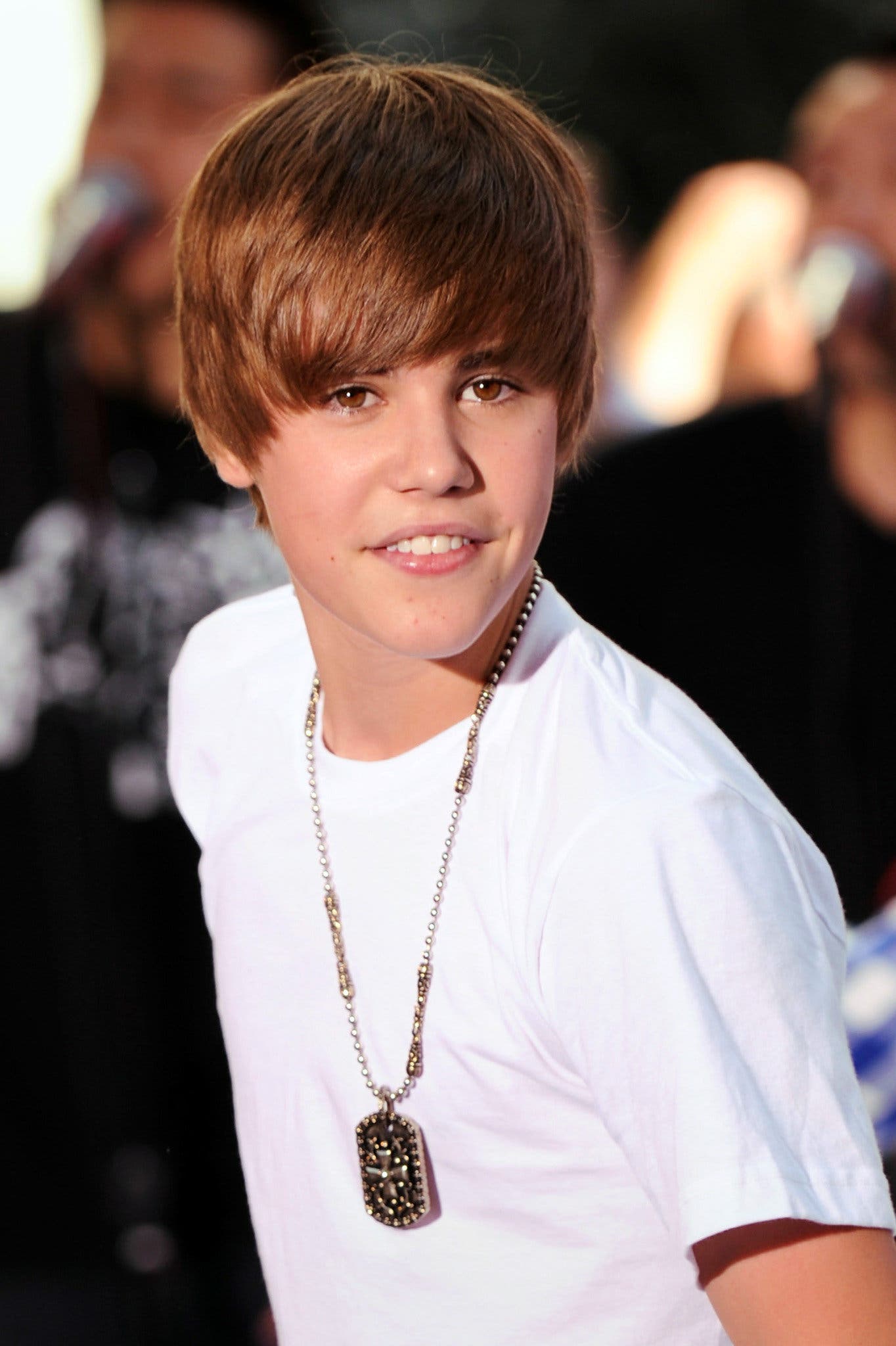 1364x2048 Justin Bieber Grows Up
