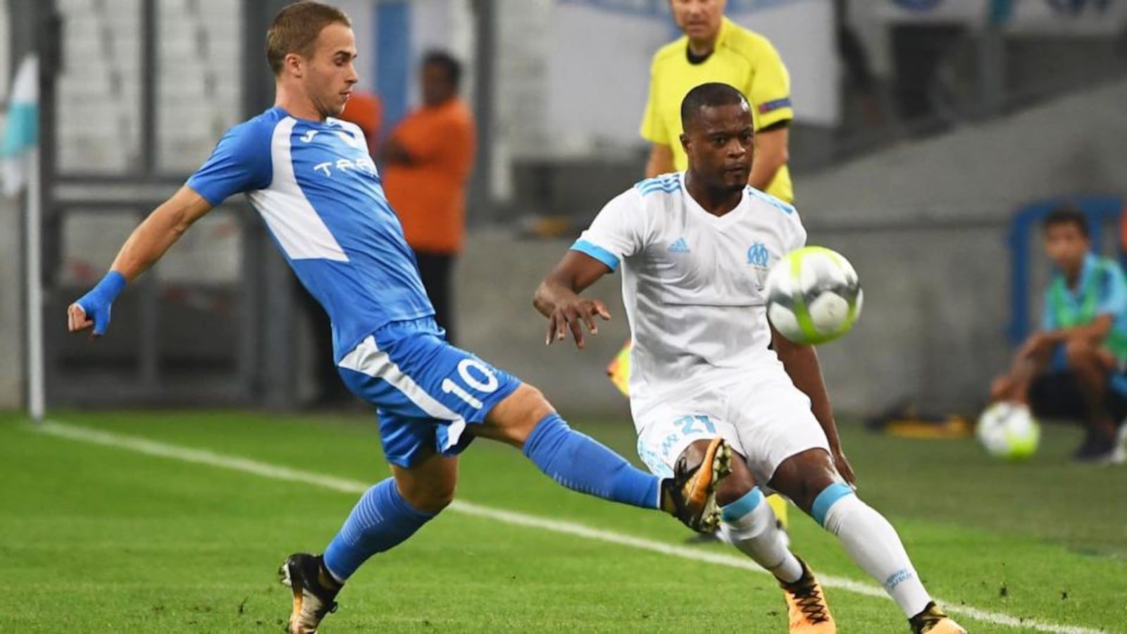 1600x900 Patrice Evra Joins West Ham On Short Term Contract