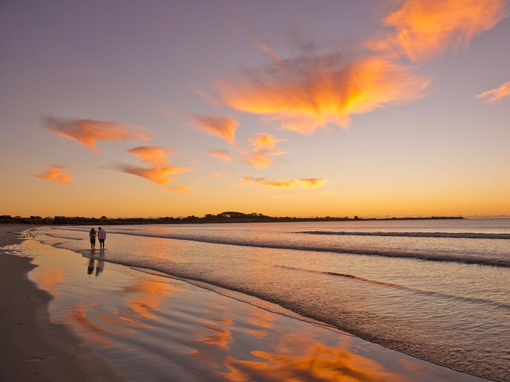 1024x768 SA's most spectacular beaches. escape.com.au