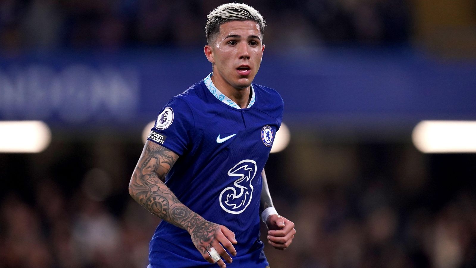 1600x900 Enzo Fernandez Chelsea Wallpaper