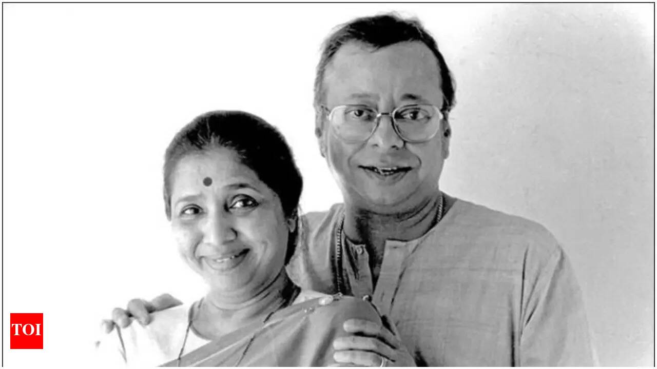 1280x720 Asha Bhosle honours RD Burman's 85th birth anniversary with harmonium tribute: I used to sing his songs very easily, but those who come now will find it difficult
