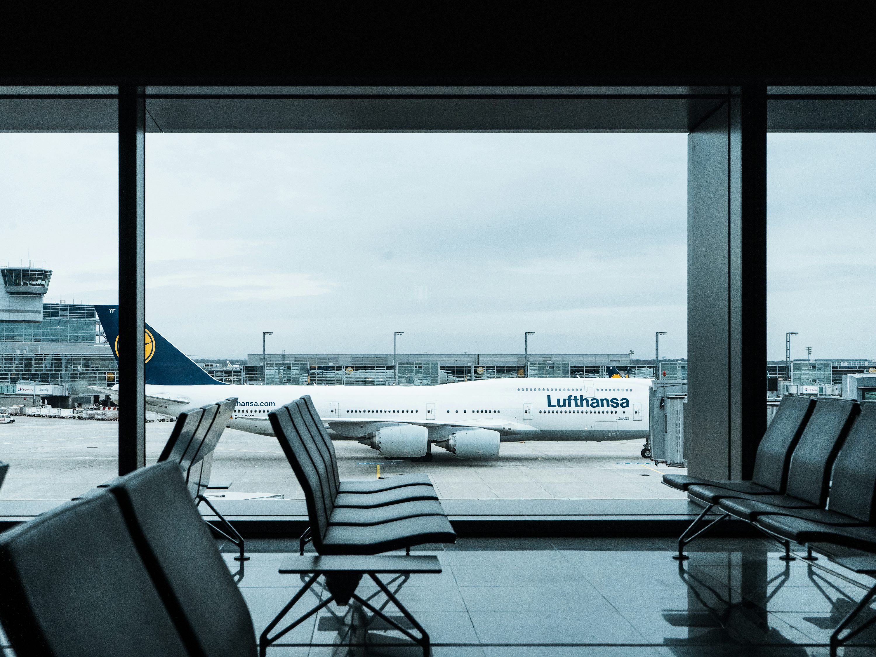 3000x2250 Frankfurt Airport Picture. Download Free Image