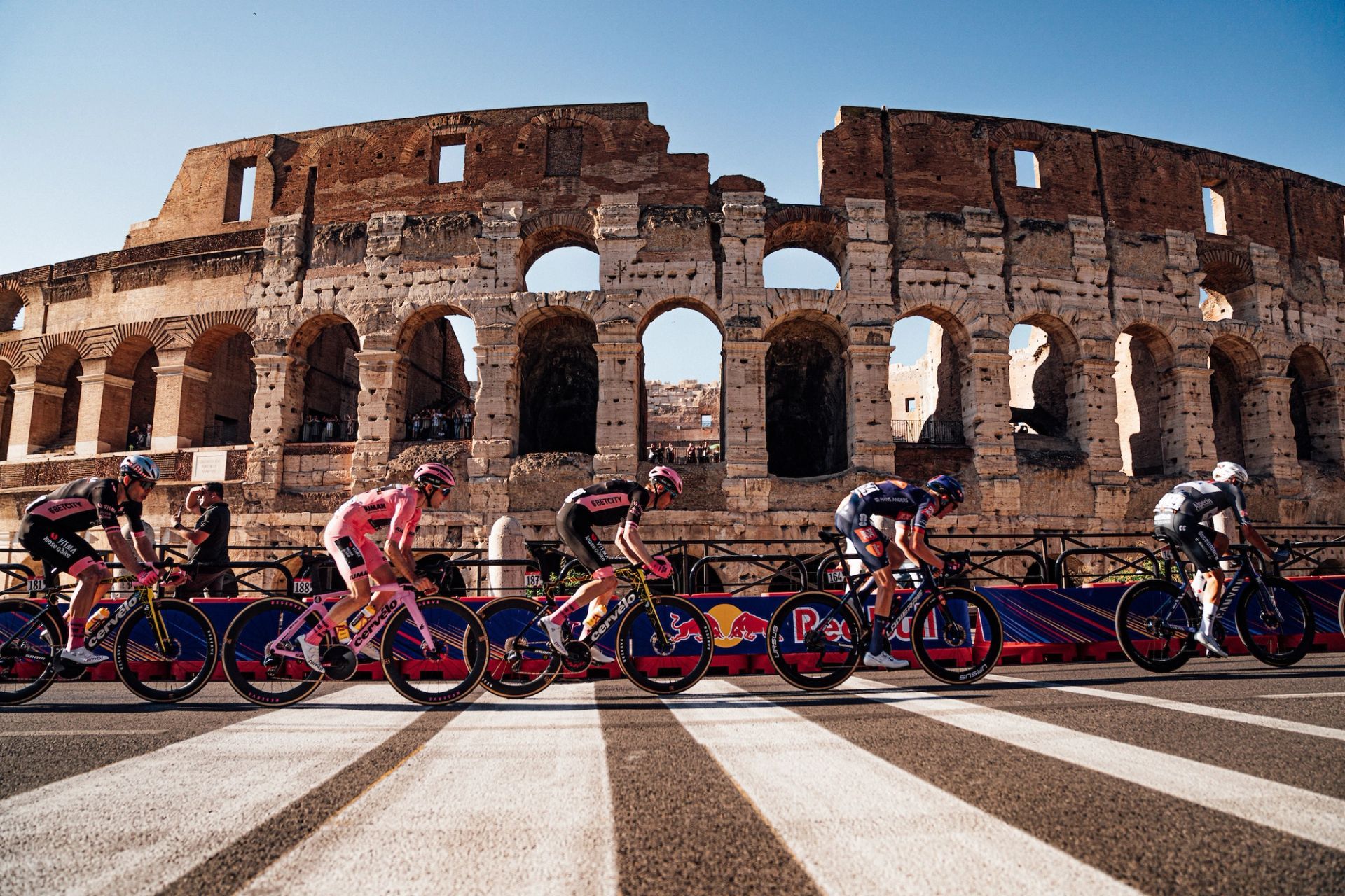 1920x1280 The 2026 Giro d'Italia stage guide: 21 stages, 8 that matter, and exactly when to watch