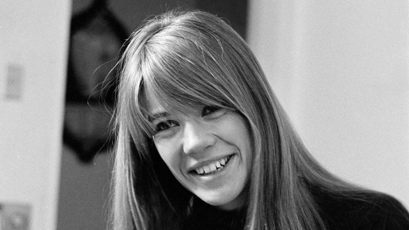 1600x900 Françoise Hardy Wallpaper
