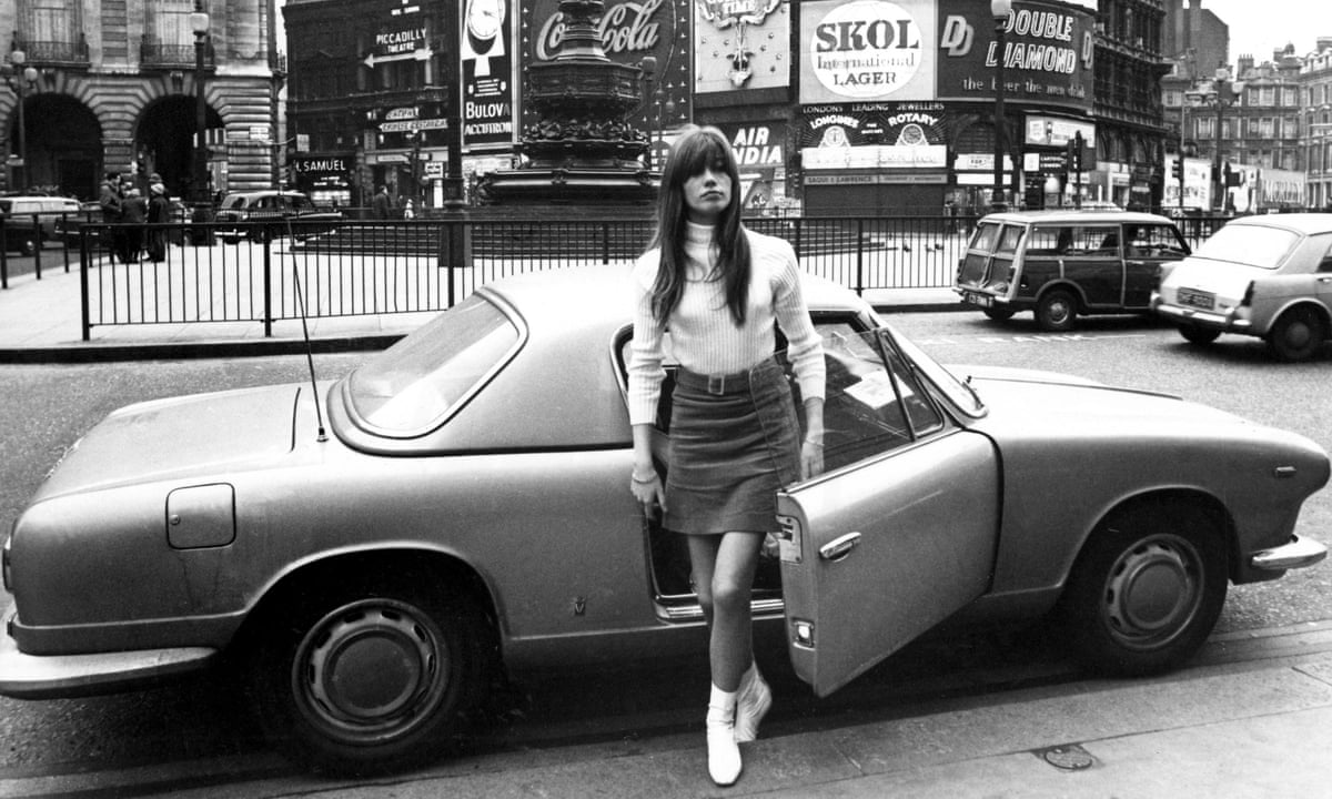 1200x720 Miniskirts and masculine looks: how Françoise Hardy epitomised French chic