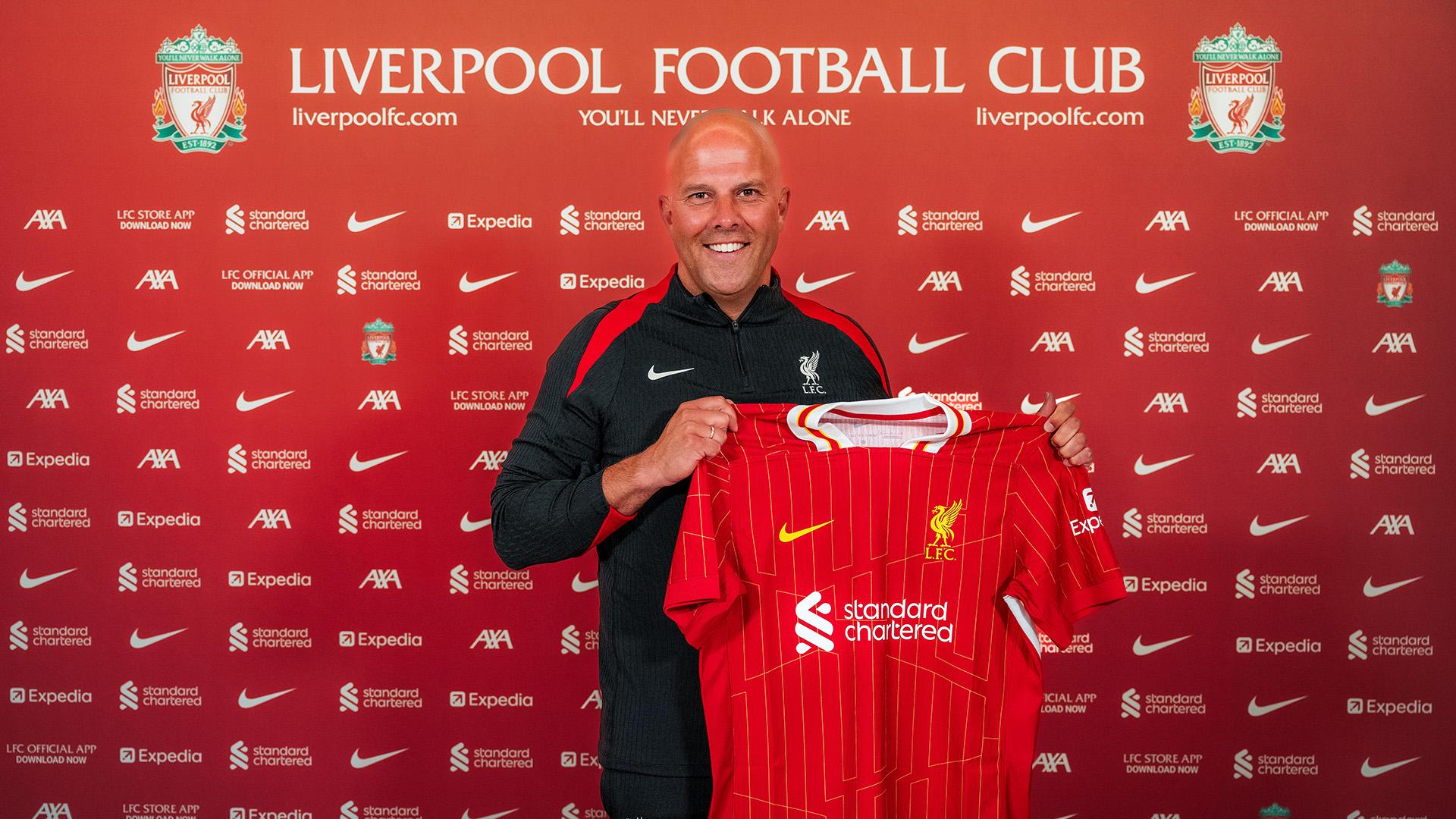 1920x1080 Photos: New LFC head coach Arne Slot at the AXA Training Centre