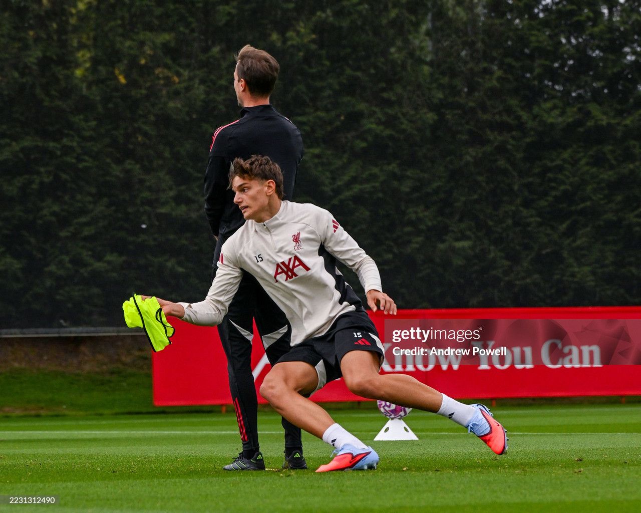1280x1024 Arne Slot speaks about 'impressive' Italian addition to the Liverpool squad