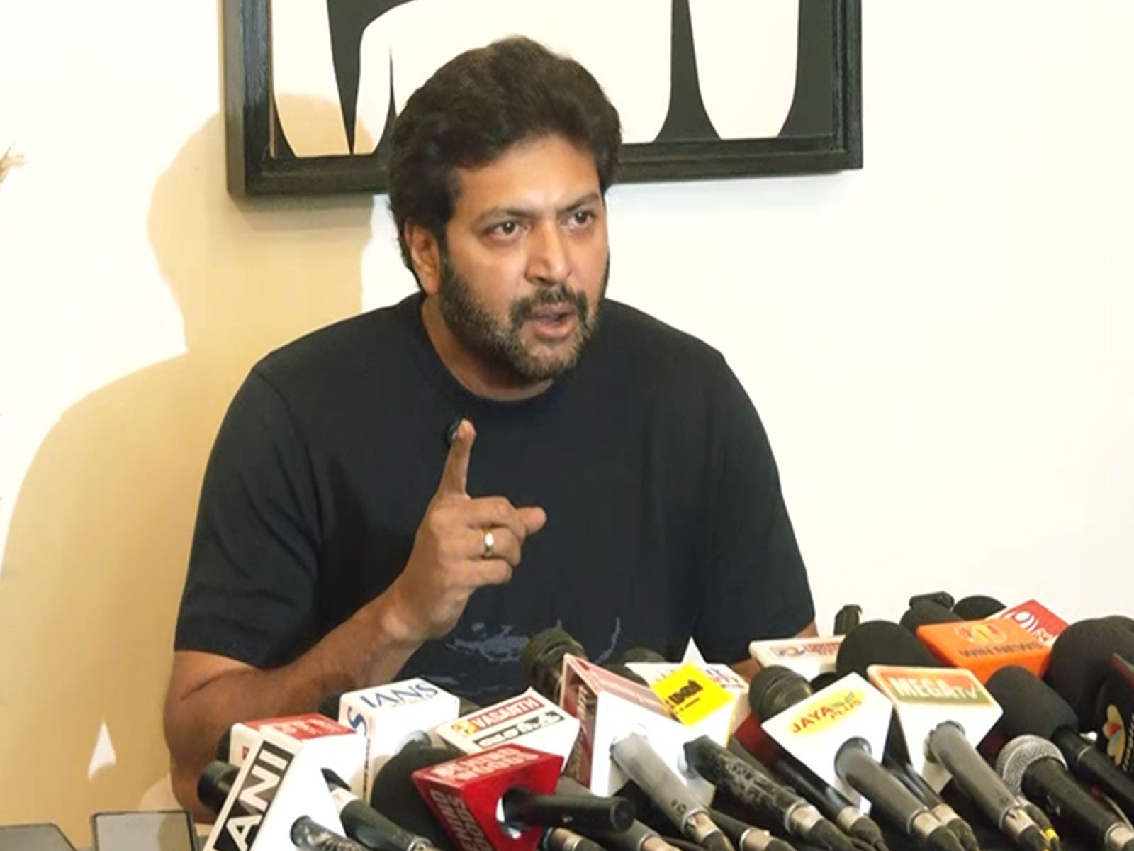 1600x1200 Remained silent, tolerated everything: Ravi Mohan announces he won't do films until divorce is finalised