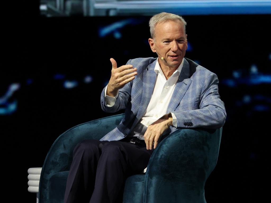 1024x768 Ex Google CEO Eric Schmidt, Spotted With 27 Year Old. News.com.au