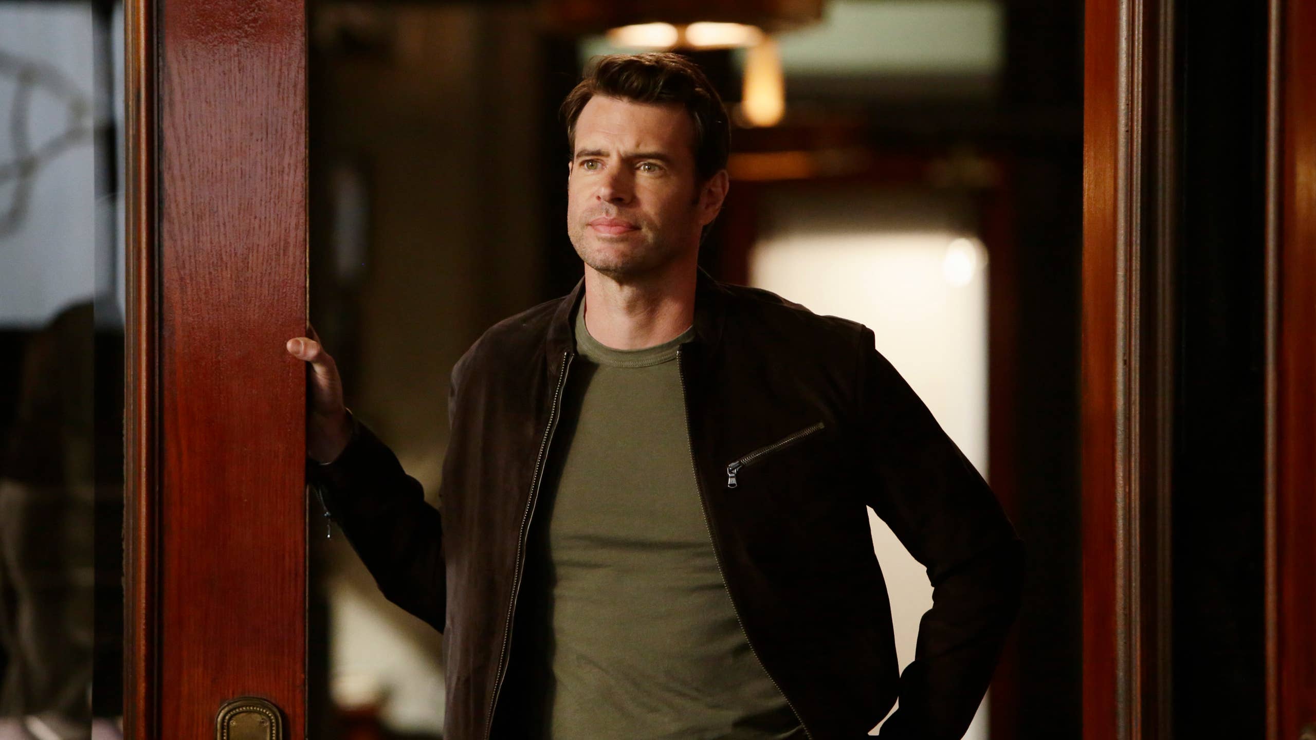 2560x1440 How Scott Foley Stays Fit for ABC's 'Scandal''s Journal
