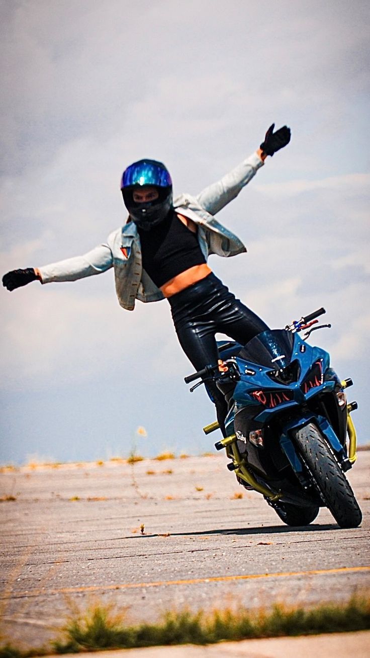 736x1308 Bike Wallpaper, Women Biker Photography Street style Photography