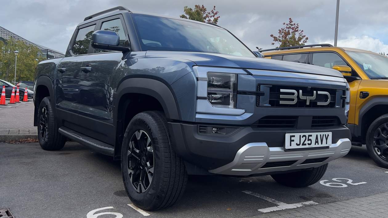 1260x710 New BYD Shark 6 To Bare Its Teeth At The UK Pick Up Market