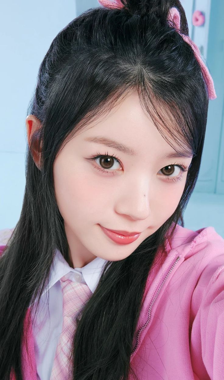 736x1246 Moka Wallpaper Free Download. High Quality Idol Photo Collection