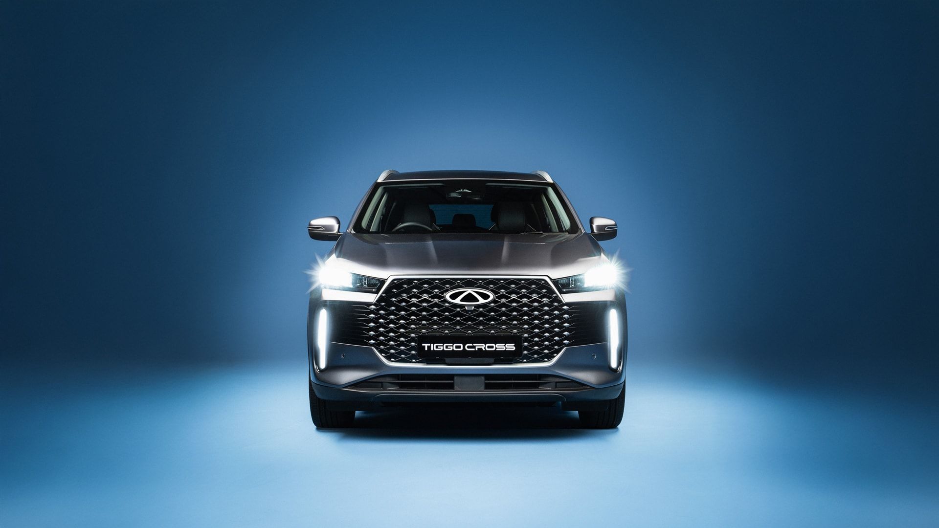 1920x1080 Tiggo 4 Cross. Bold Compact Crossover SUV