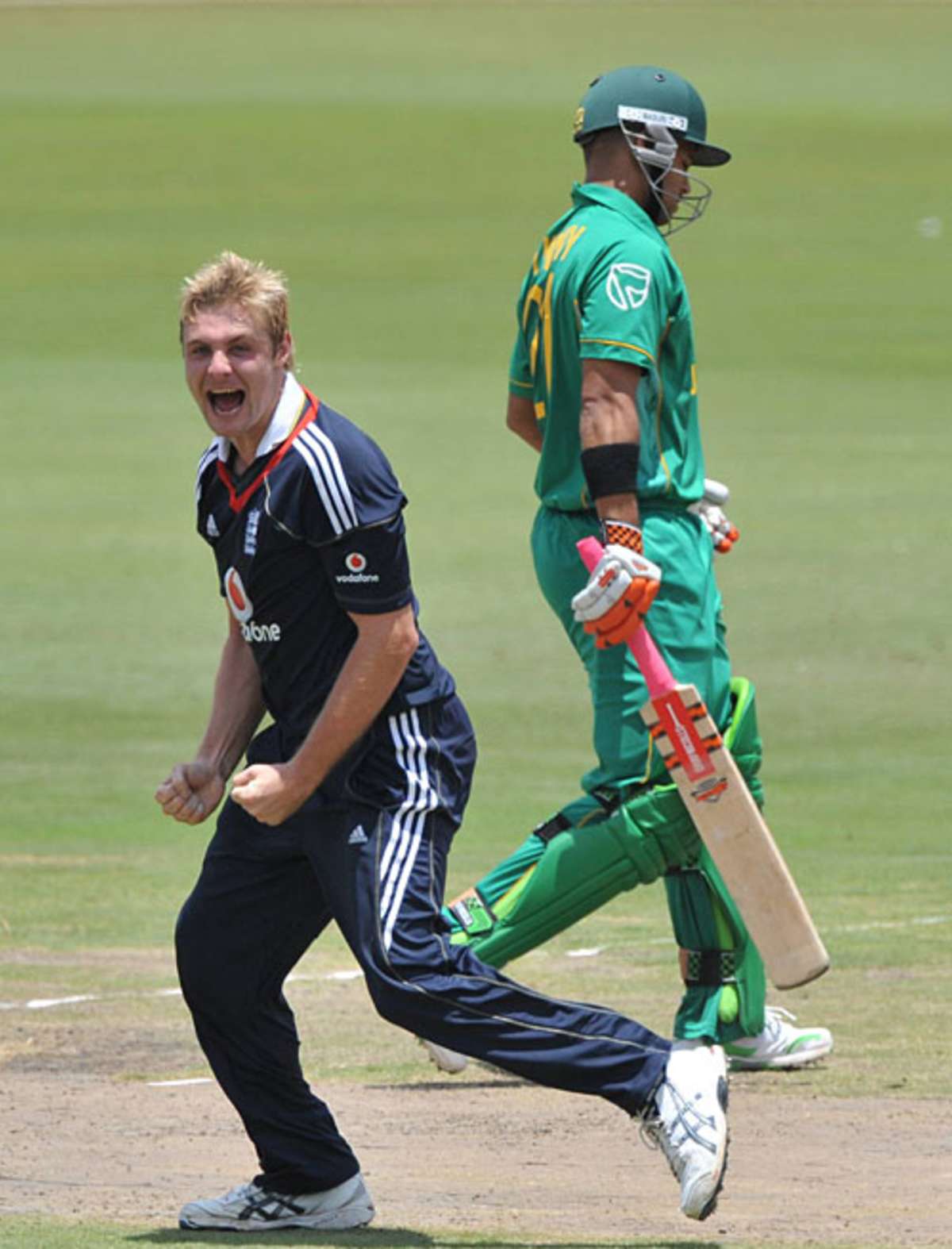 1200x1574 Hashim Amla drives down the ground during his 57