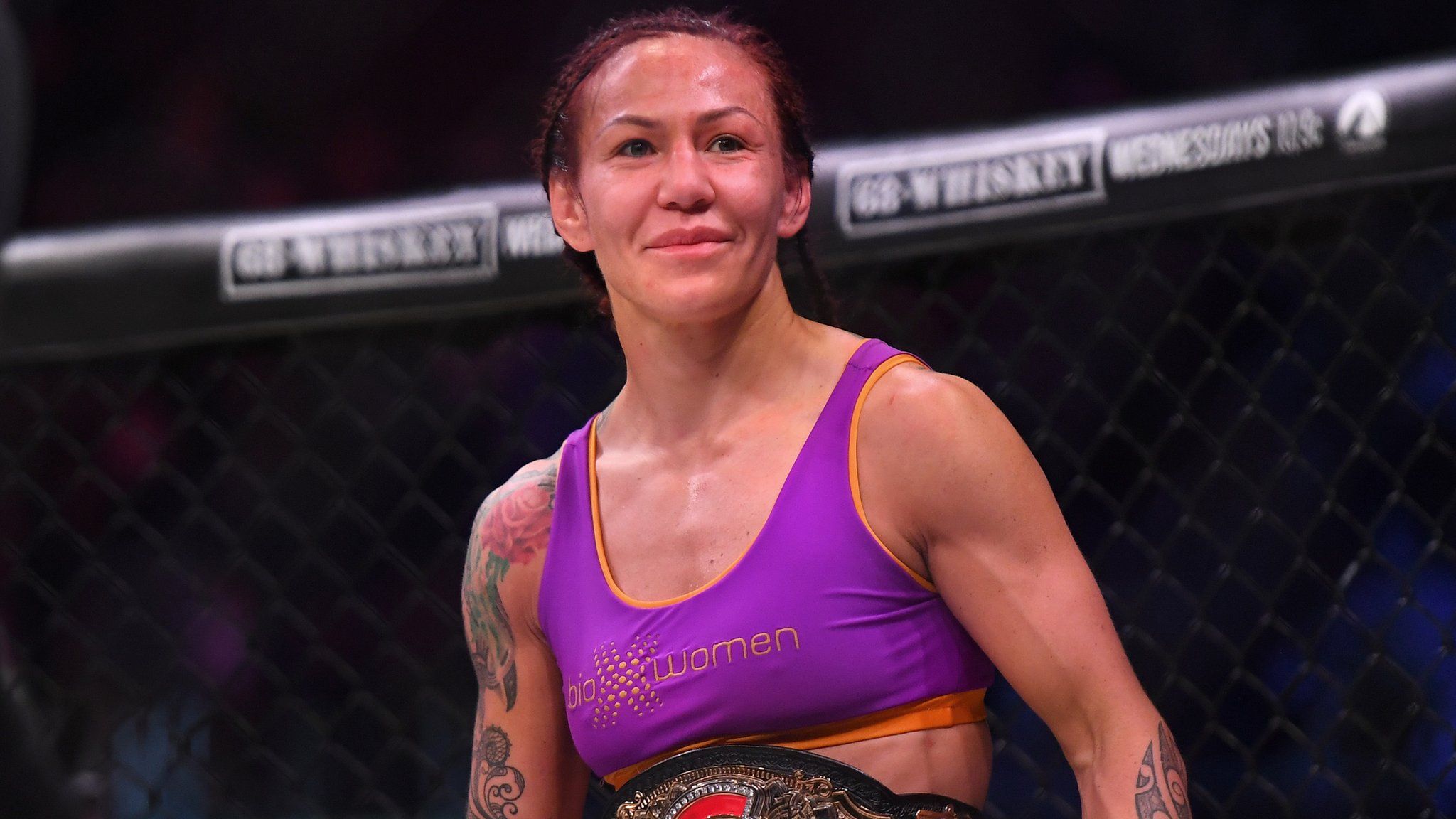 2048x1152 Cris Cyborg: Bellator featherweight champion plots boxing bout