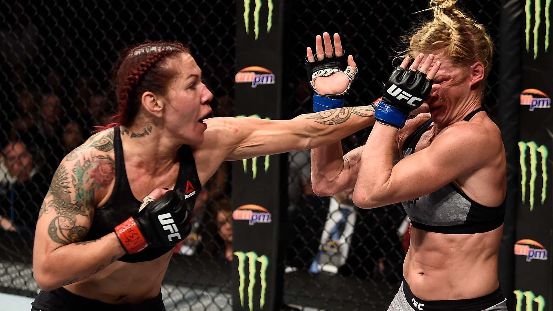 1920x1080 UFC 219: Cris Cyborg beats Holly Holm to retain featherweight title