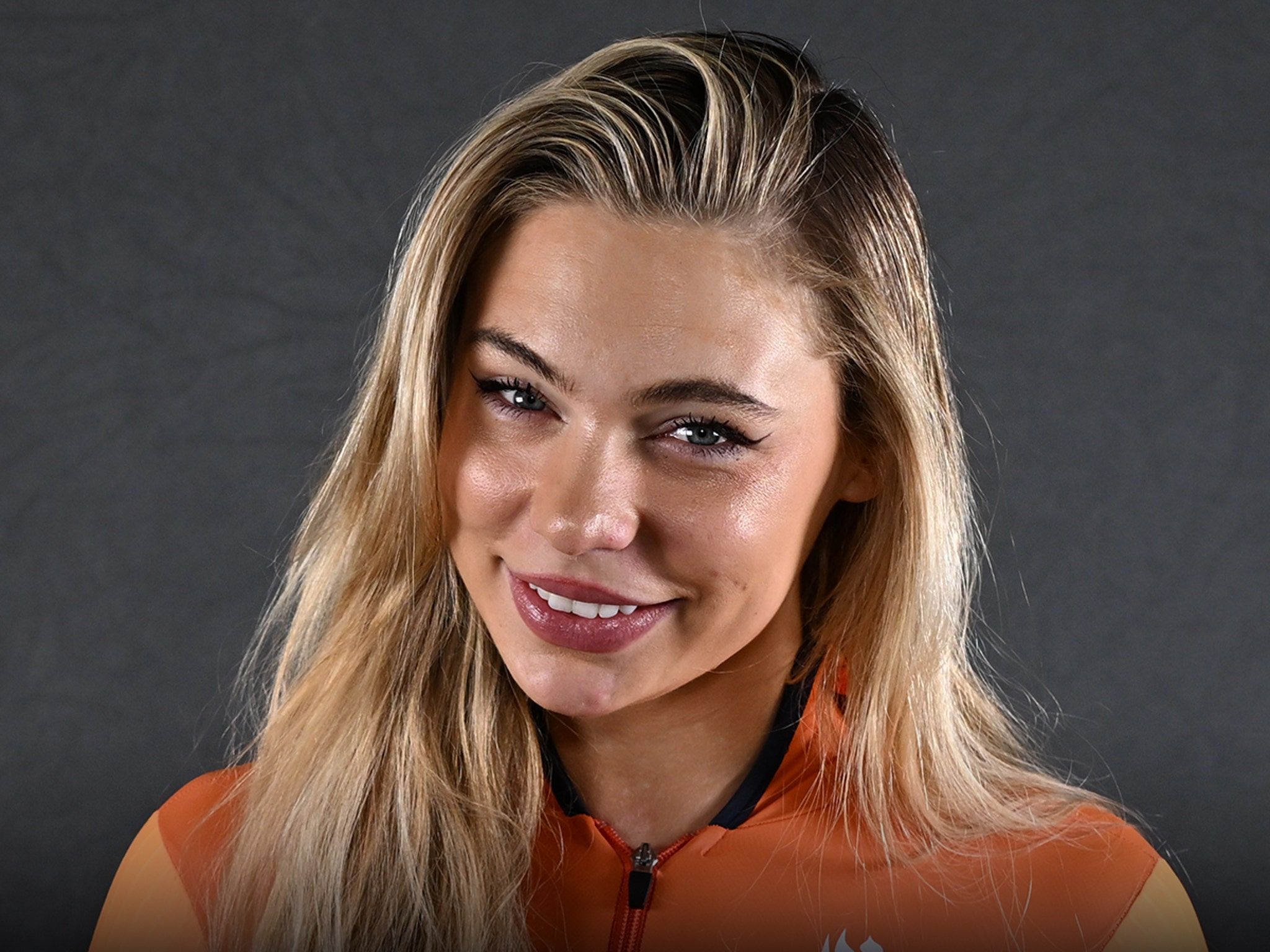 2048x1536 Jutta Leerdam Wins Olympic Gold In Women's 1000M Speed Skating