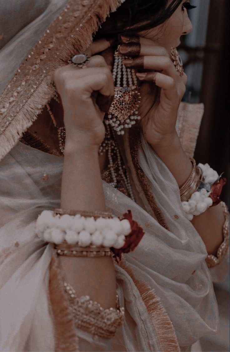 736x1126 Wedding. Bridal poses, Asian bridal dresses, Desi wedding