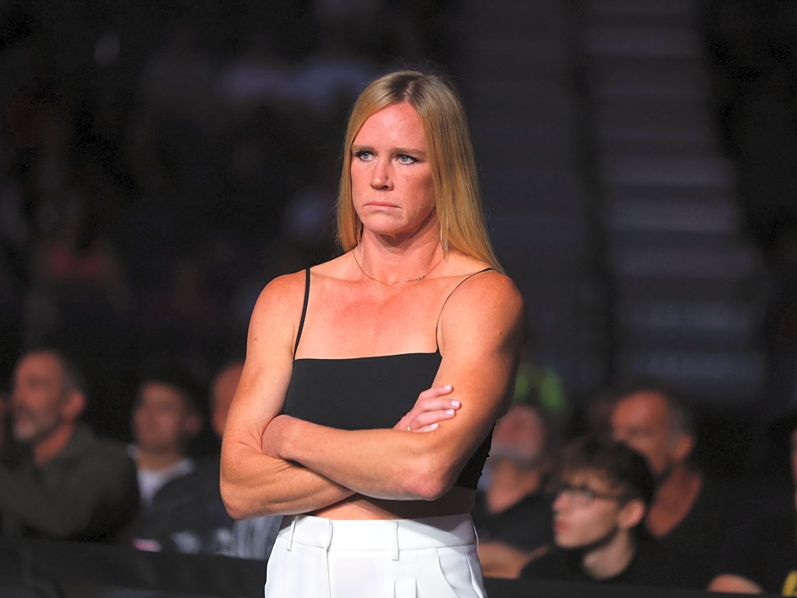 1600x1200 Holly Holm on boxing return: &;Maybe it&;s just unfinished business&;