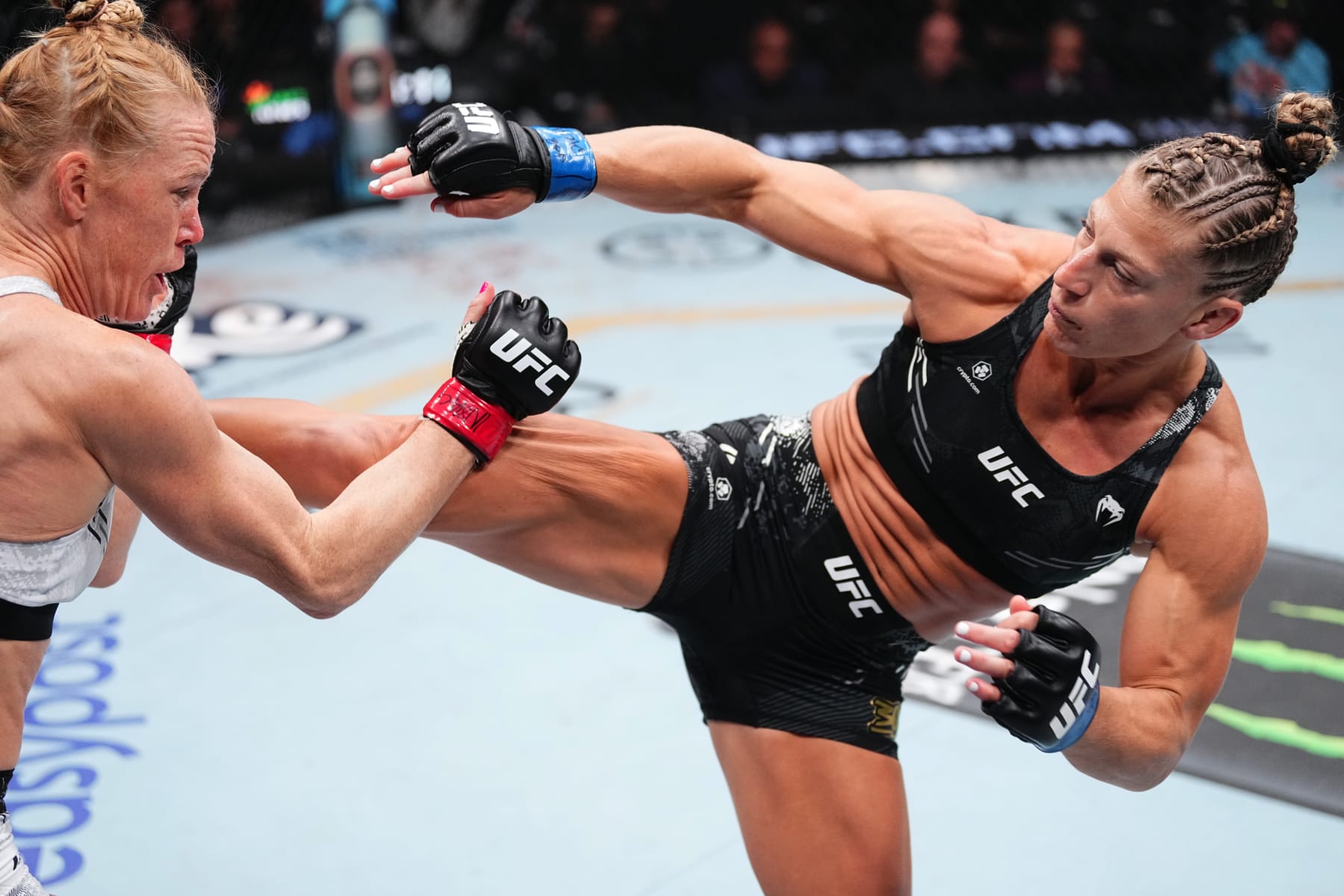 1800x1200 Kayla Harrison Beats Holly Holm By 2nd Round Submission In Debut At UFC 300