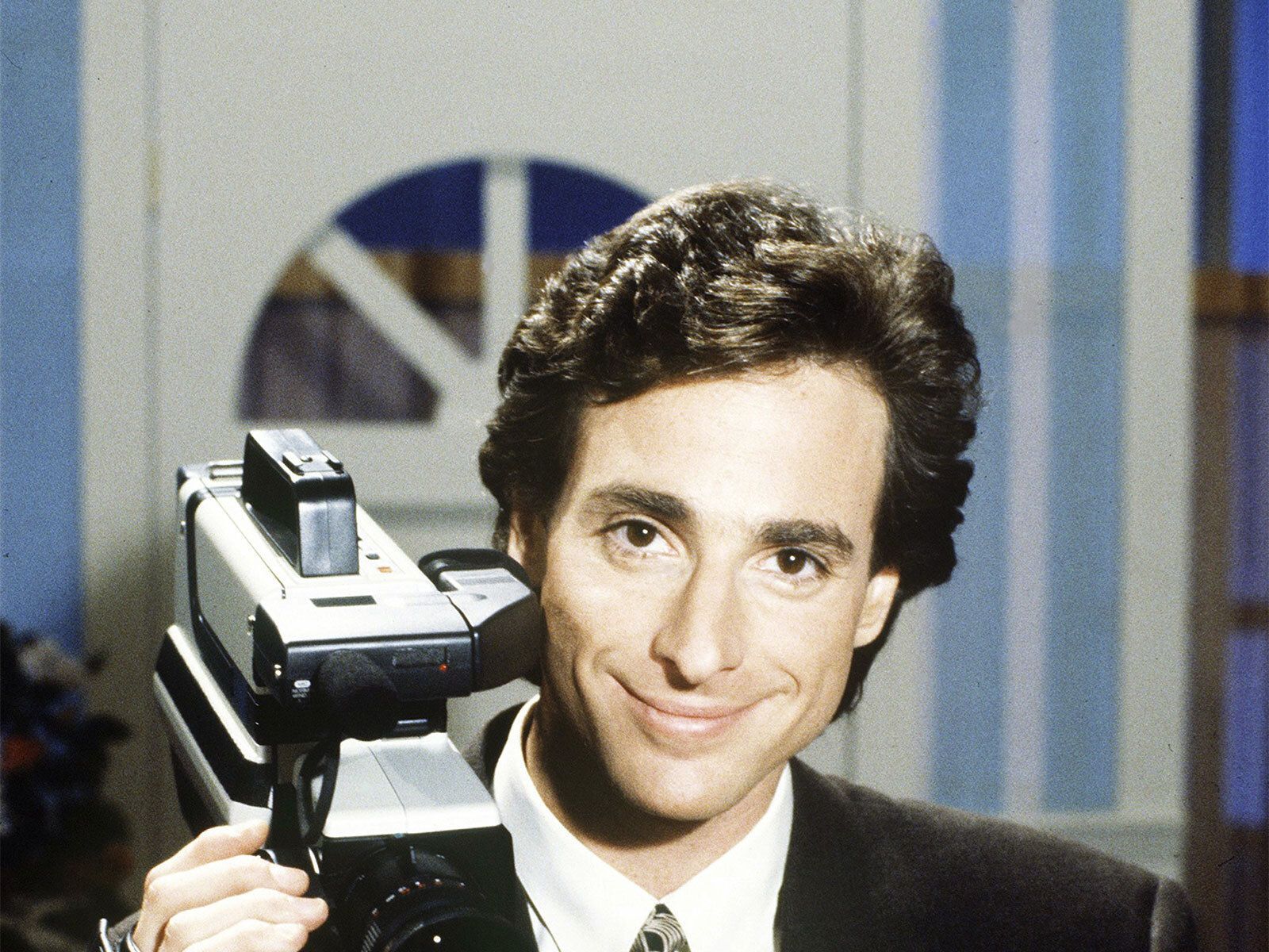 1600x1200 Bob Saget, Comedian and Full House Star, Dies at 65