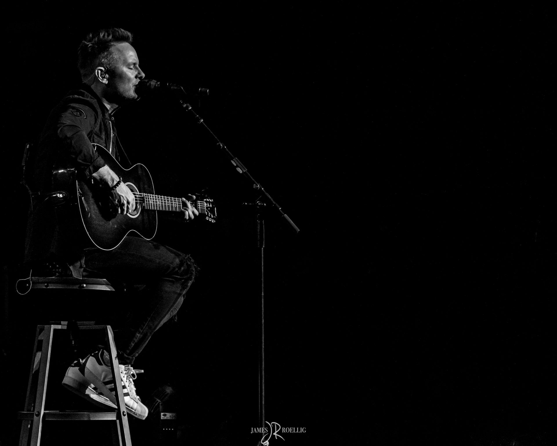 1920x1536 Chris Tomlin Wallpaper