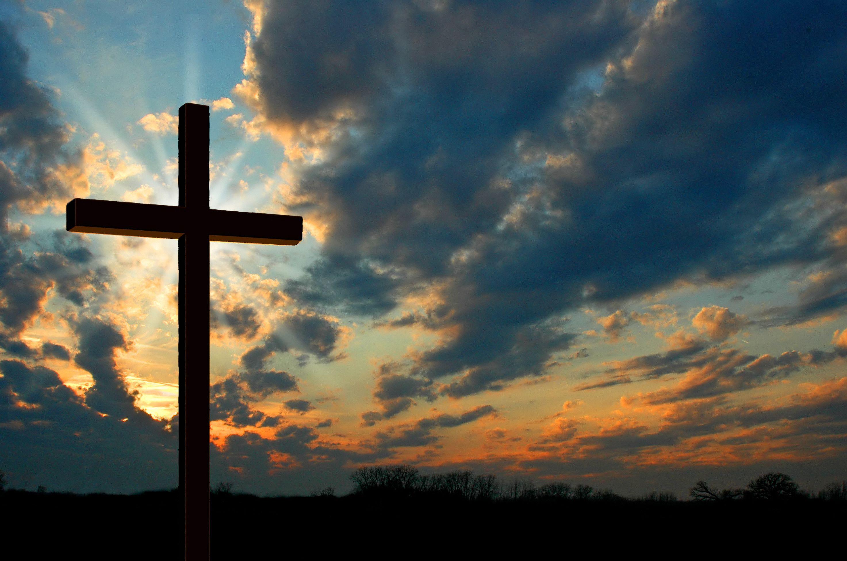 2946x1951 Crucifix Wallpaper