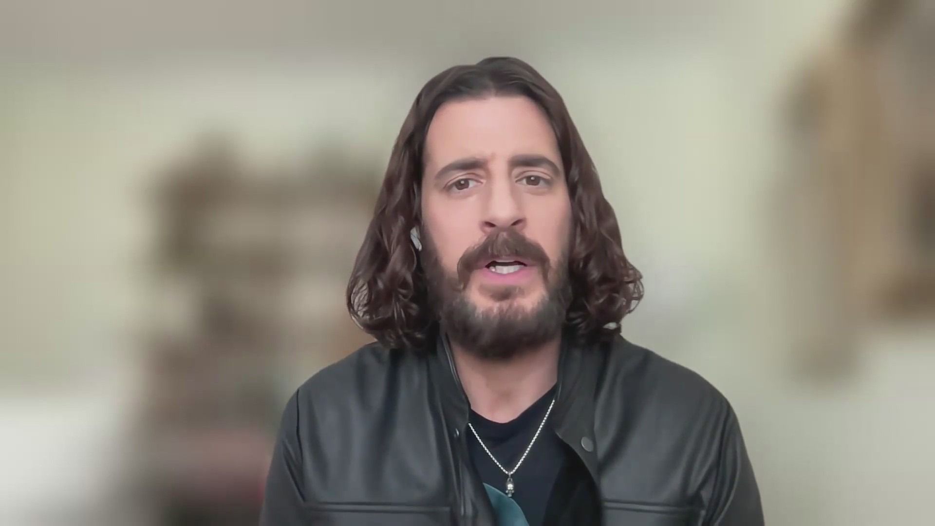 1920x1080 Dean's A List Interview: 'The Chosen' Star Jonathan Roumie