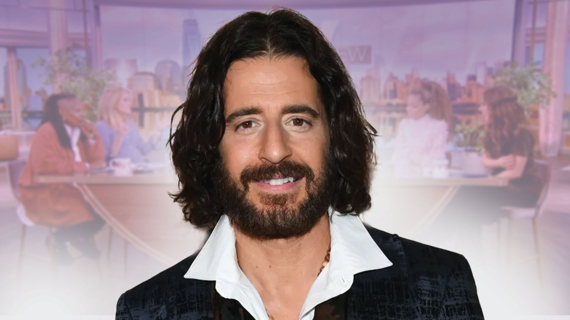 1920x1080 The Chosen' Star Jonathan Roumie Talks About Jesus on The View