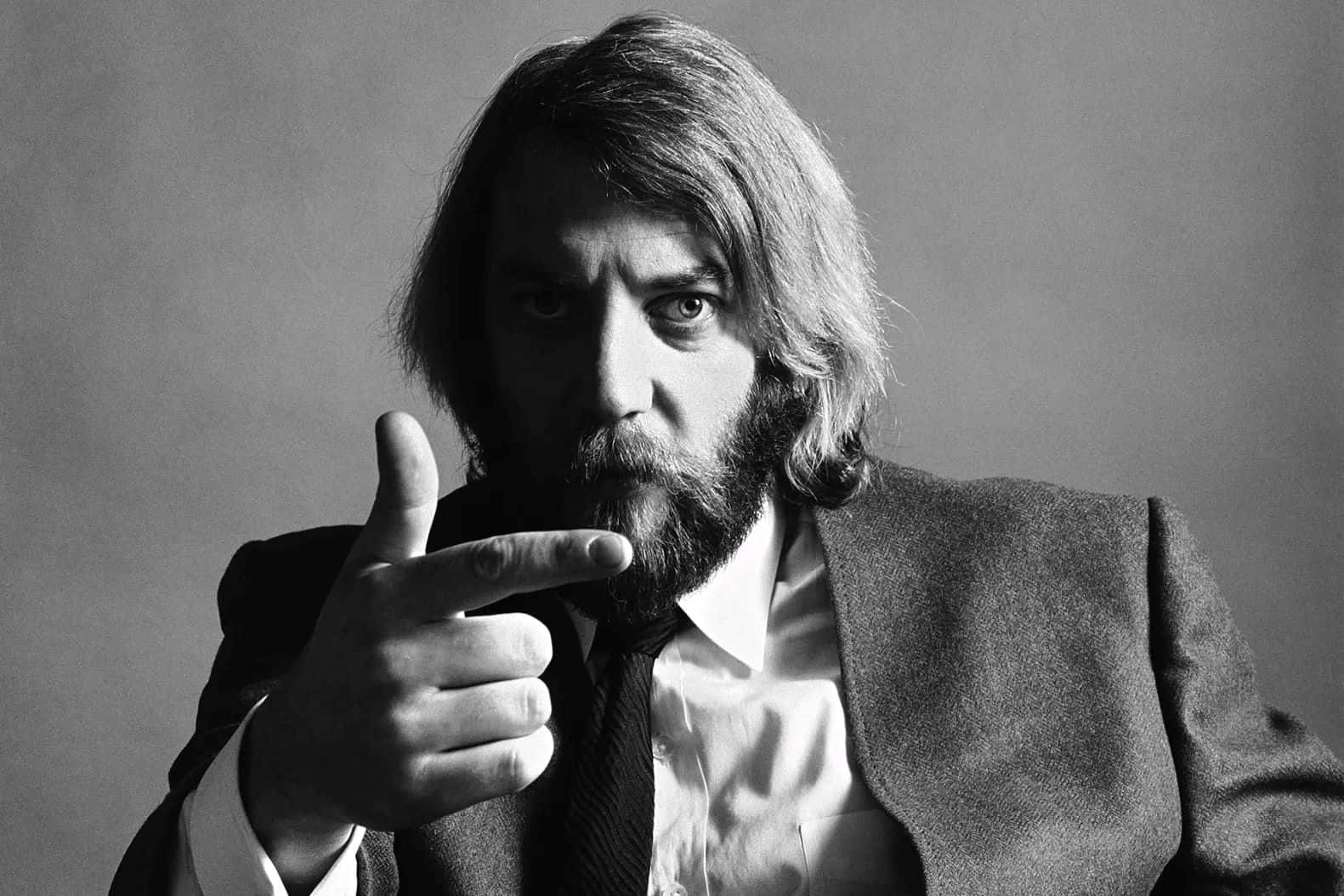 1581x1054 Donald Sutherland Wallpaper