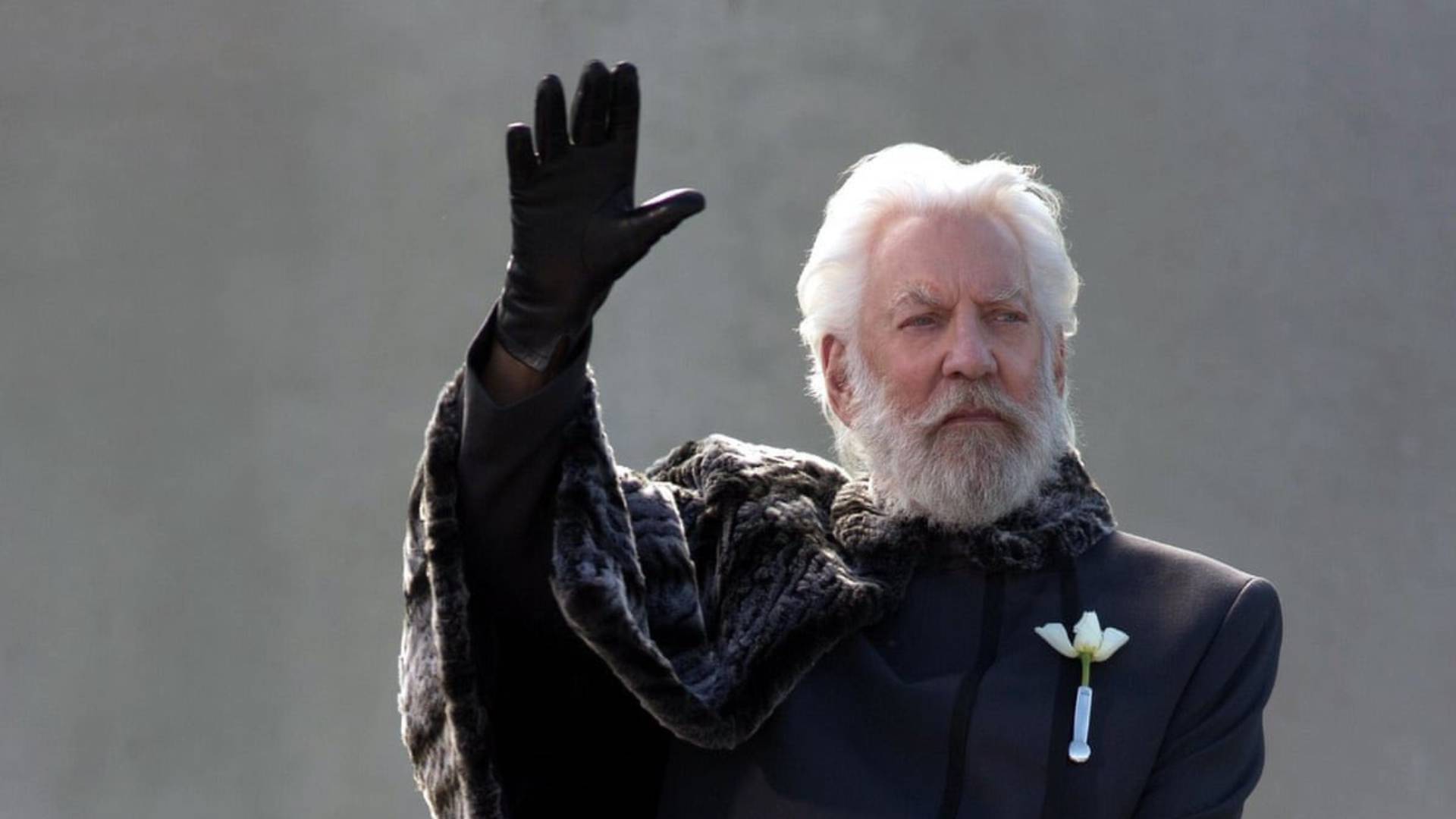 1920x1080 Tributes pour in for The Hunger Games and Ordinary People actor Donald Sutherland, who has died at age 88