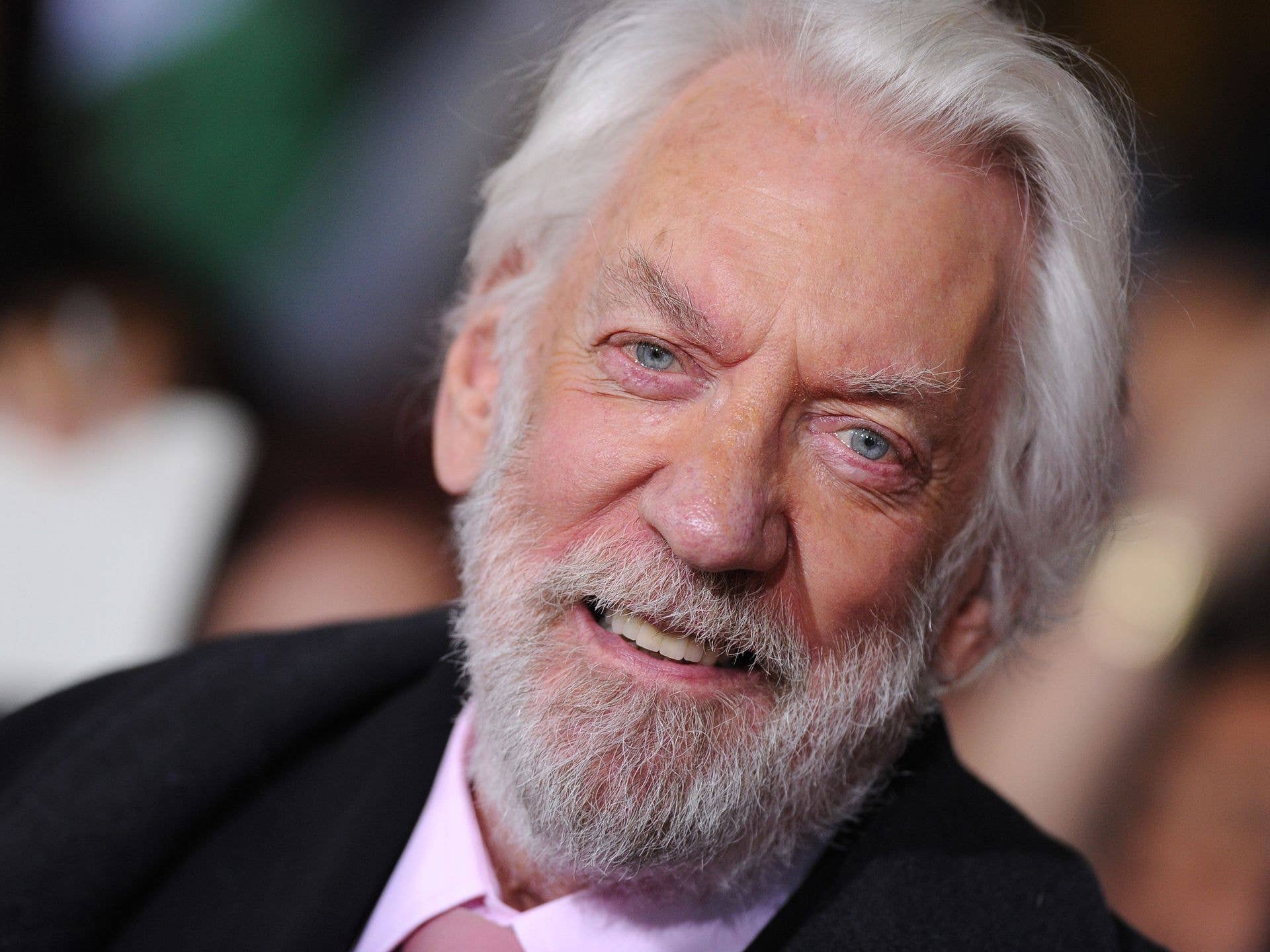 1920x1440 Donald Sutherland, star of Hunger Games, Ordinary People, dead at 88