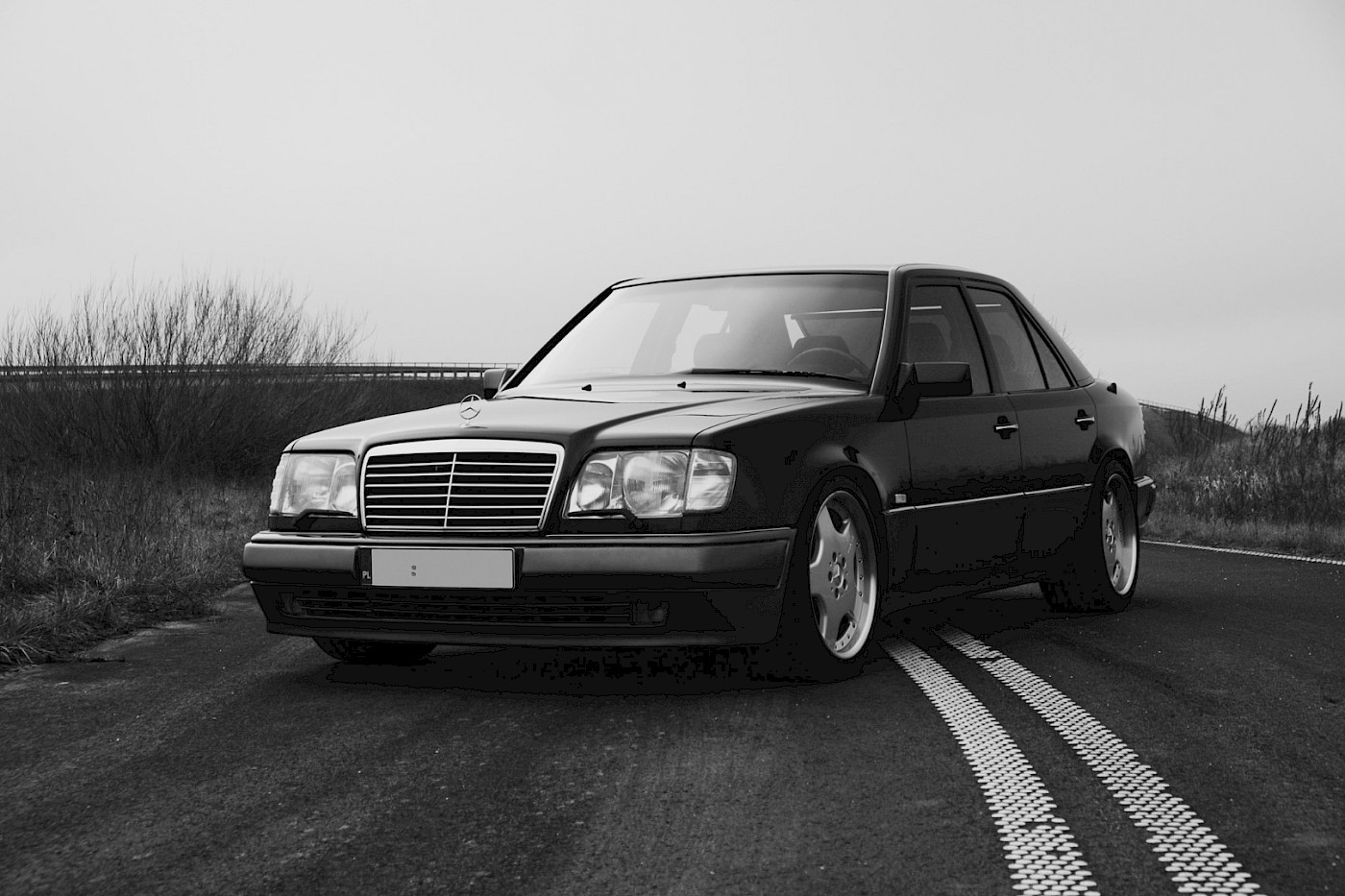 1400x933 Mercedes Benz E500 (W124)