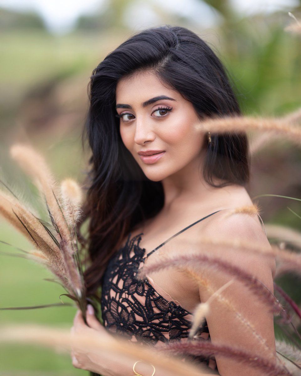 960x1200 Rashi singh / Posts / X