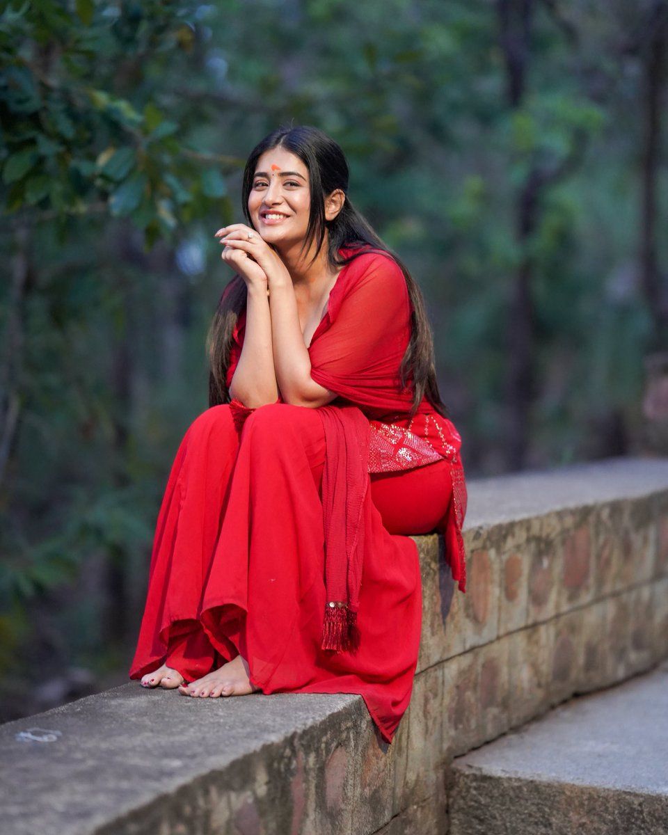 960x1200 Rashi singh / Posts / X