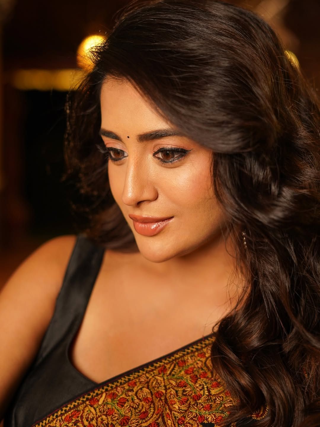 1080x1440 Rashi Singh Photo. Rashi Singh Latest HD Pics. Rashi Singh New Image