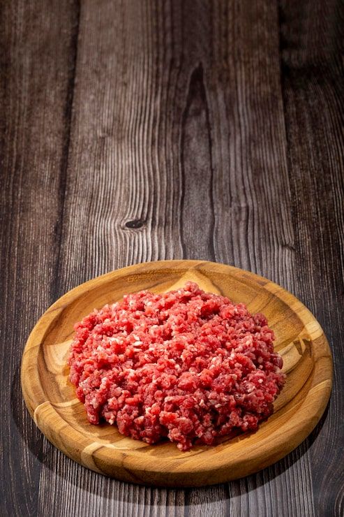 493x740 Raw ground beef Image